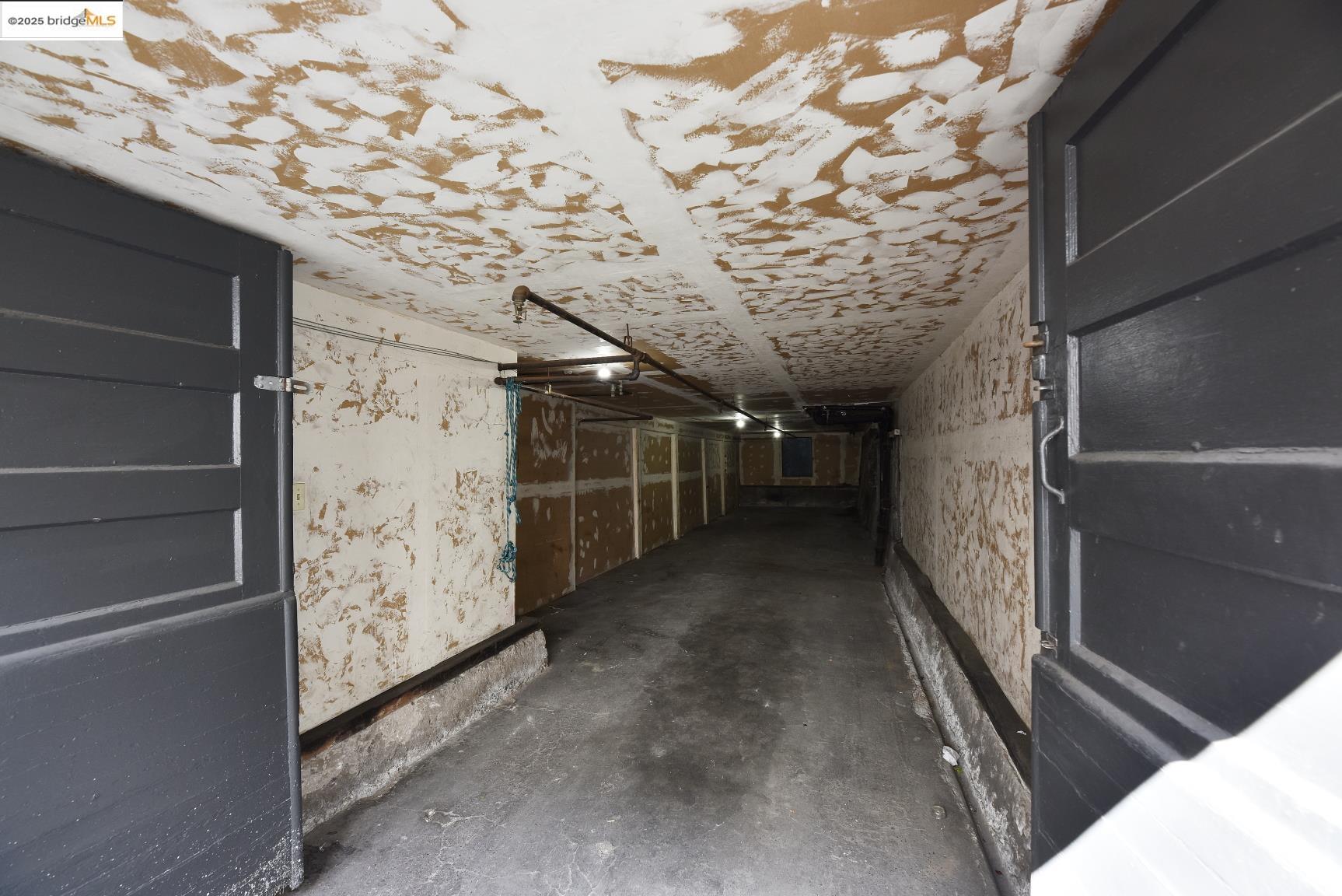 Detail Gallery Image 21 of 32 For 49a Auburn Street, San Francisco,  CA 94133 - 2 Beds | 1 Baths