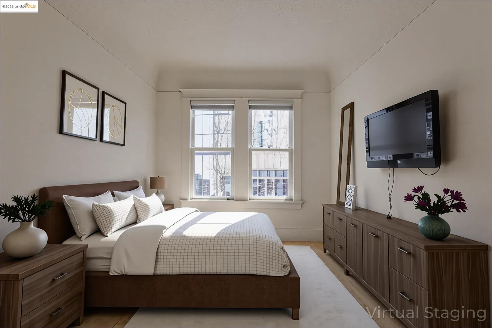 Detail Gallery Image 6 of 30 For 45 Auburn Street, San Francisco,  CA 94133 - 2 Beds | 1 Baths