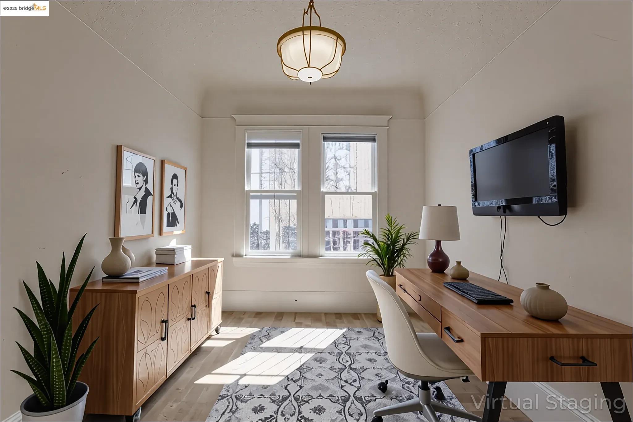 Detail Gallery Image 7 of 30 For 45 Auburn Street, San Francisco,  CA 94133 - 2 Beds | 1 Baths