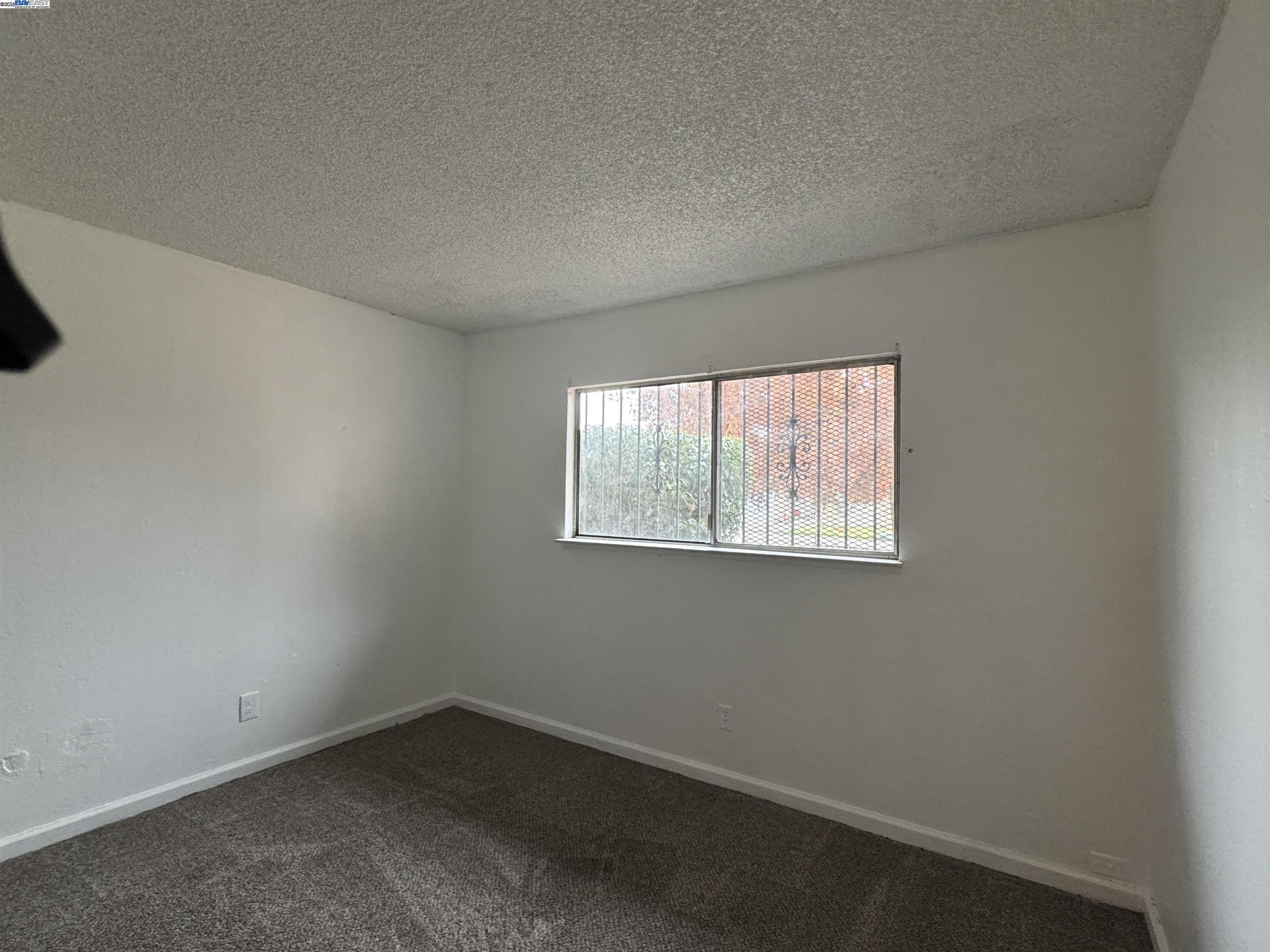 Detail Gallery Image 17 of 33 For 3338 Zamora Way, Stockton,  CA 95206 - 3 Beds | 1/1 Baths