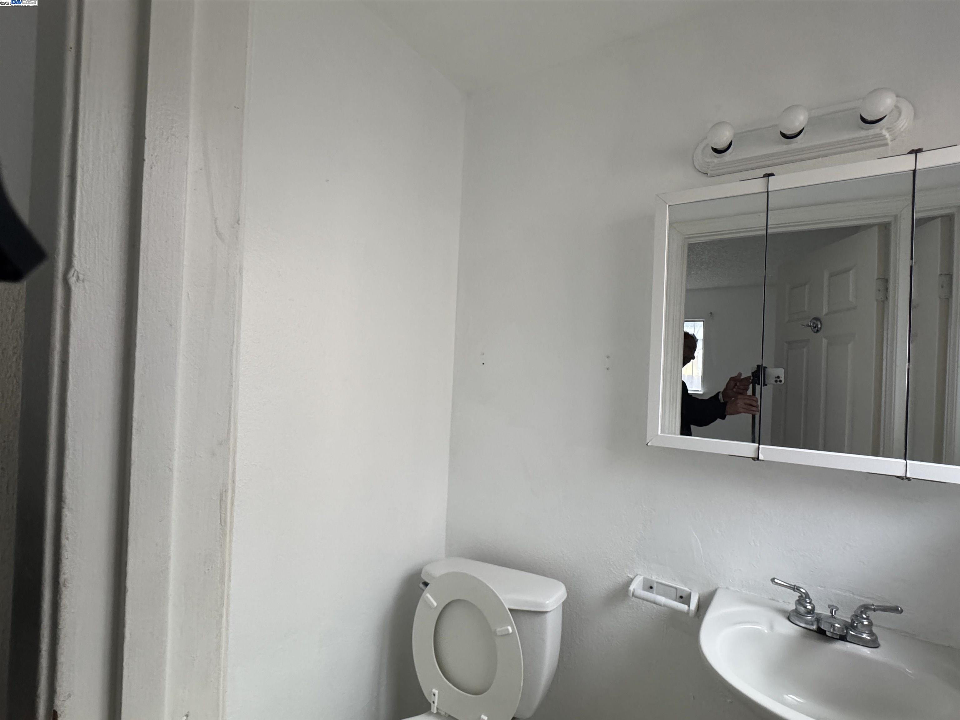 Detail Gallery Image 23 of 33 For 3338 Zamora Way, Stockton,  CA 95206 - 3 Beds | 1/1 Baths