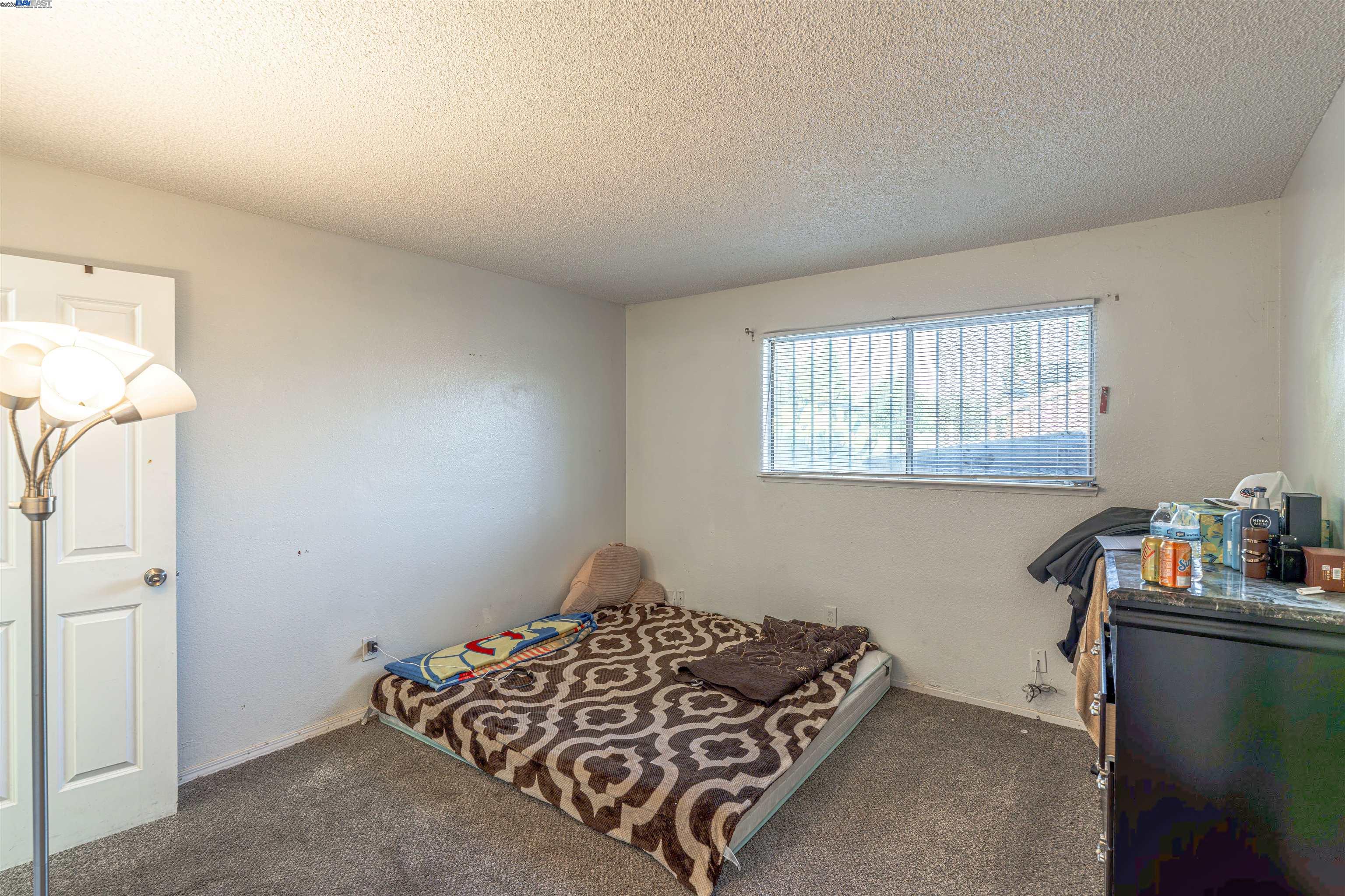 Detail Gallery Image 24 of 31 For 3338 Zamora Way, Stockton,  CA 95206 - 3 Beds | 1/1 Baths