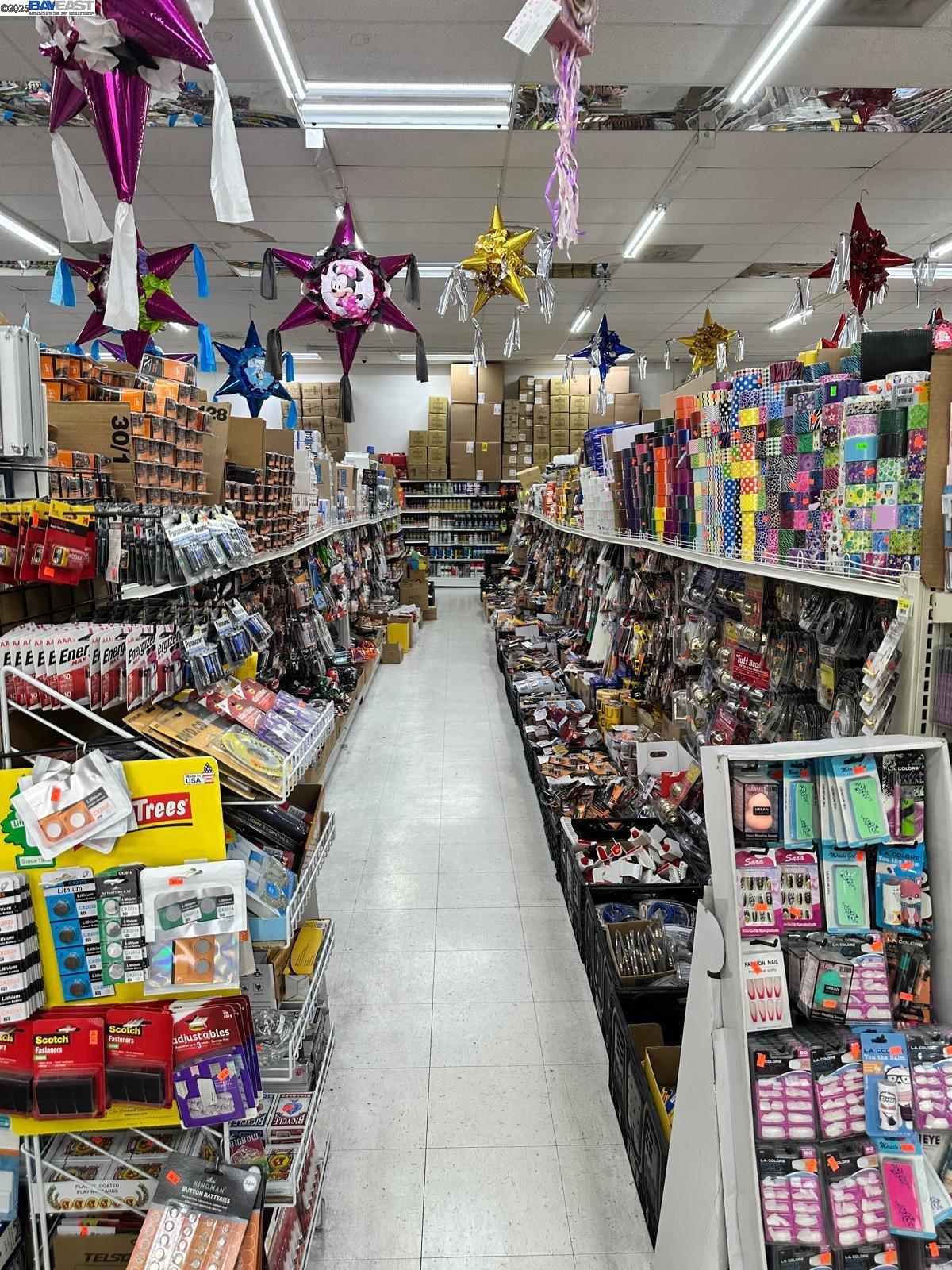 Detail Gallery Image 5 of 14 For 33 S Capitol, San Jose,  CA 95127 - – Beds | – Baths