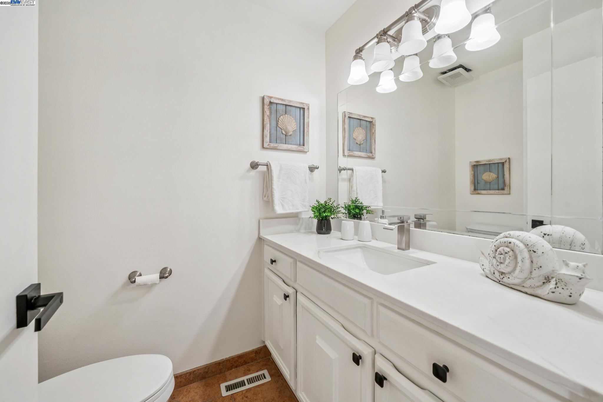 Detail Gallery Image 25 of 47 For 2545 Corte Rivera, Pleasanton,  CA 94566 - 5 Beds | 2/1 Baths