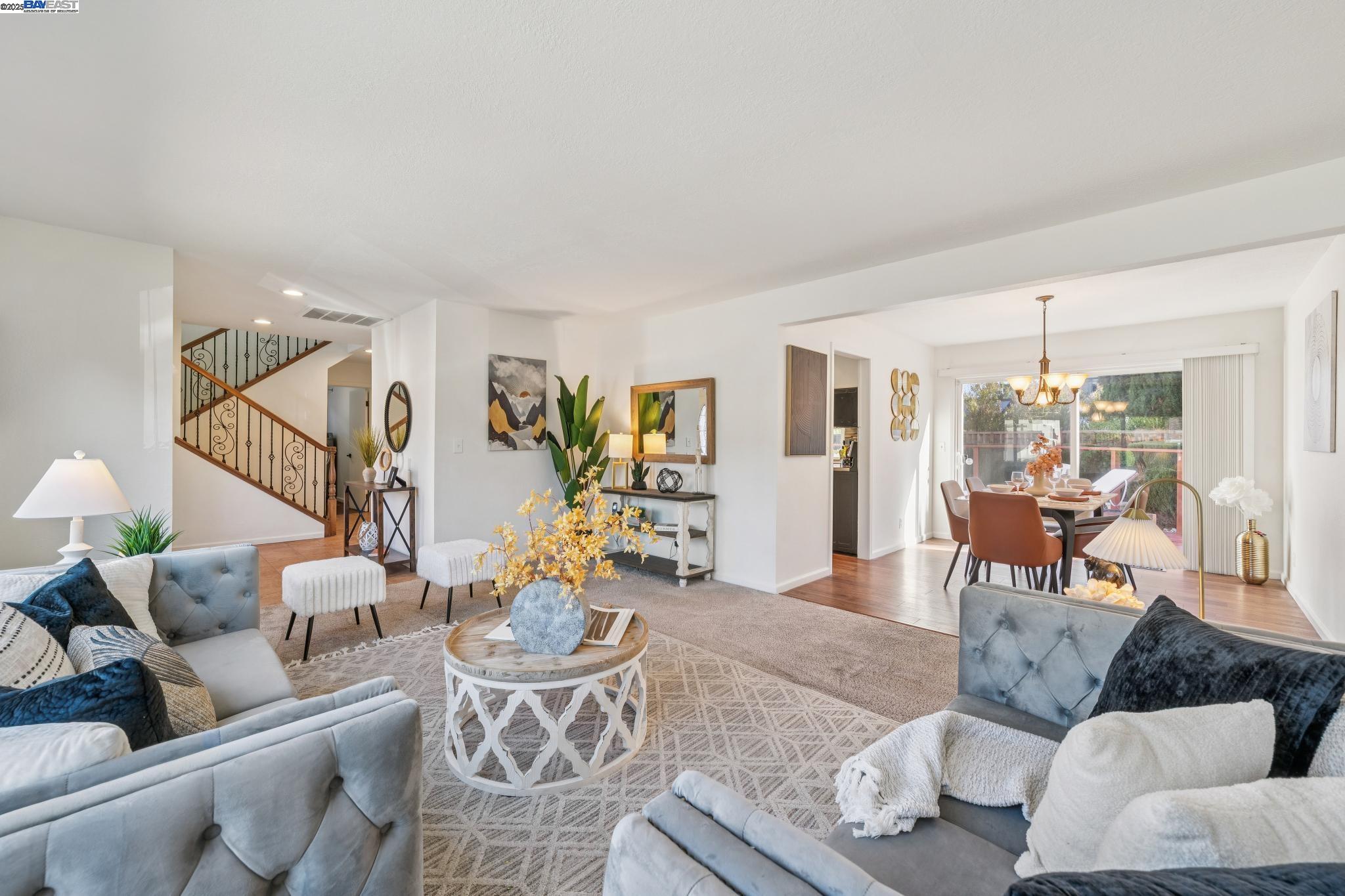 Detail Gallery Image 4 of 47 For 2545 Corte Rivera, Pleasanton,  CA 94566 - 5 Beds | 2/1 Baths