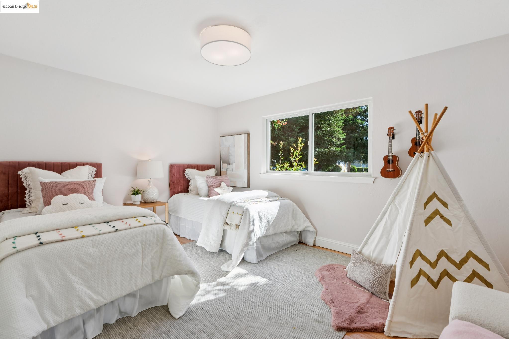 Detail Gallery Image 25 of 44 For 3875 Walnut Ave, Concord,  CA 94519 - 3 Beds | 2 Baths