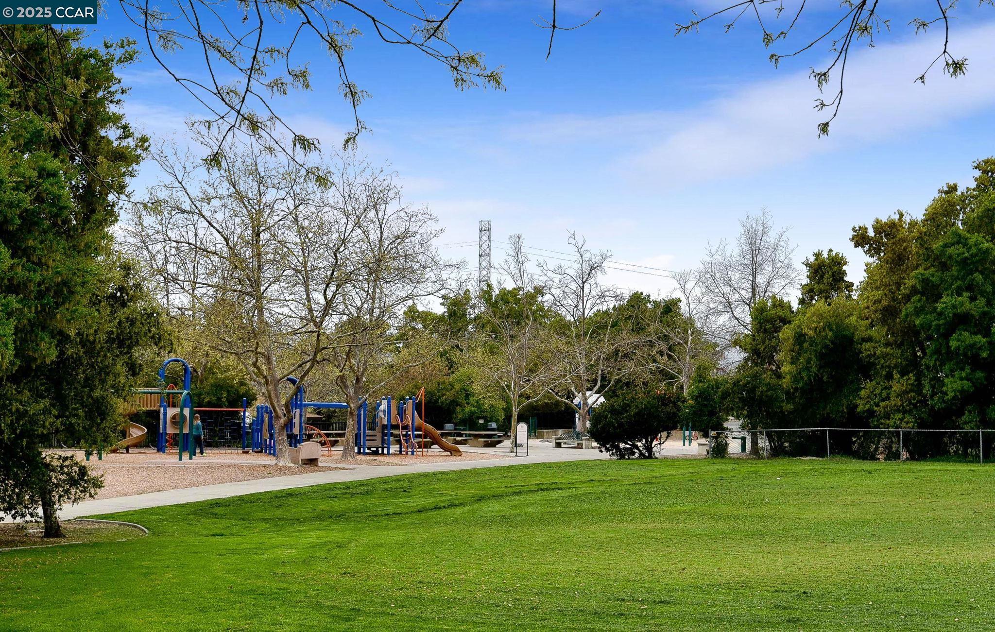Photo #28: 41115606 Listing: Photo #28