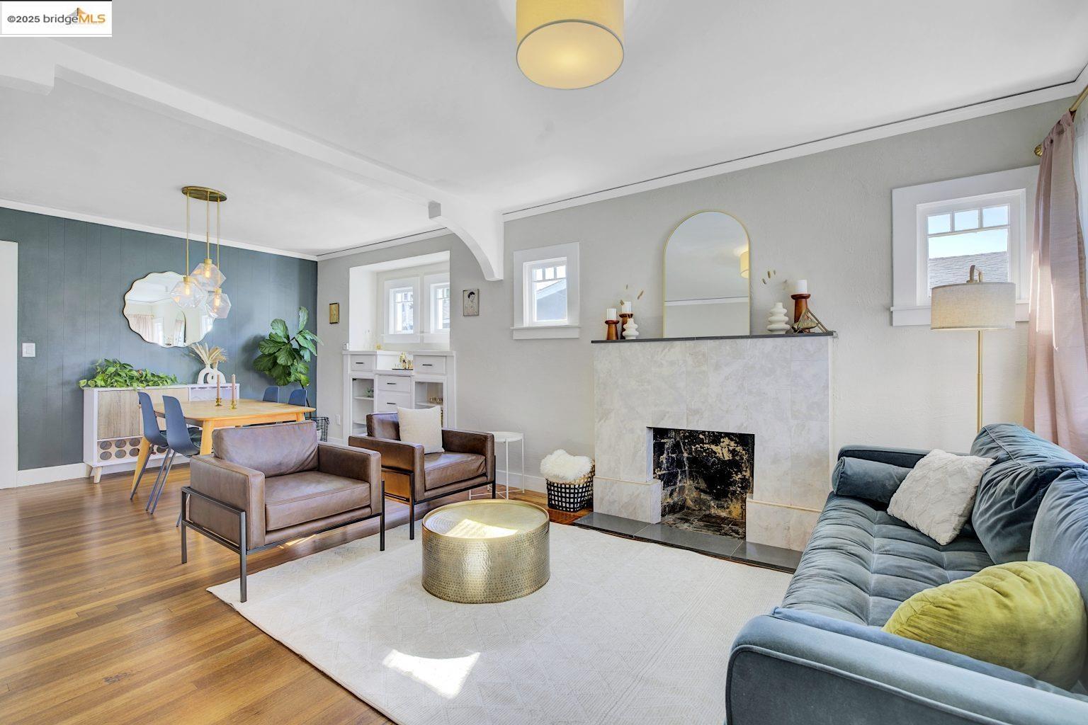 Detail Gallery Image 3 of 45 For 1968 85th Ave, Oakland,  CA 94621 - 3 Beds | 1/1 Baths