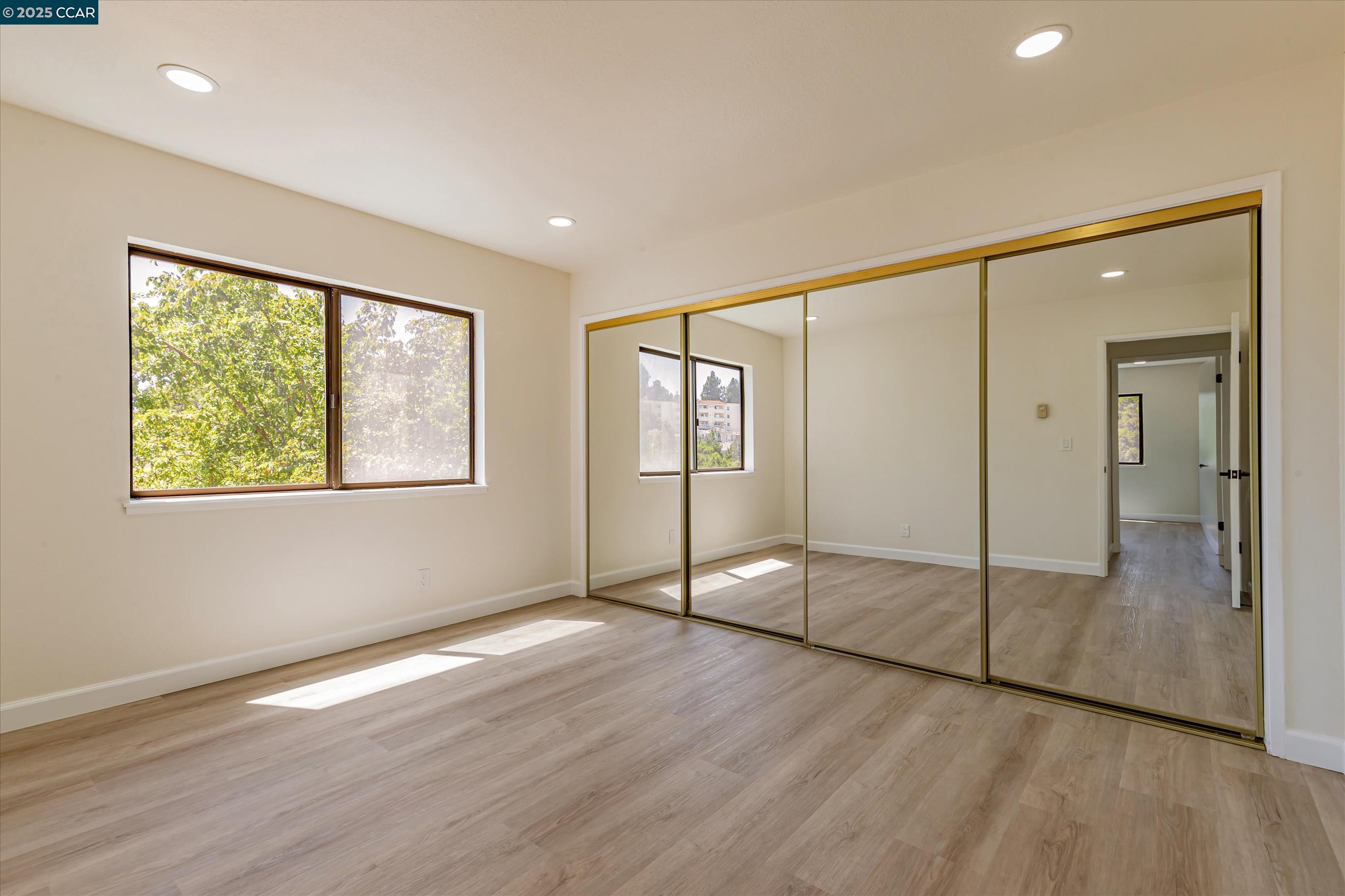 Detail Gallery Image 27 of 54 For 25676 University Ct #323,  Hayward,  CA 94542 - 3 Beds | 2 Baths