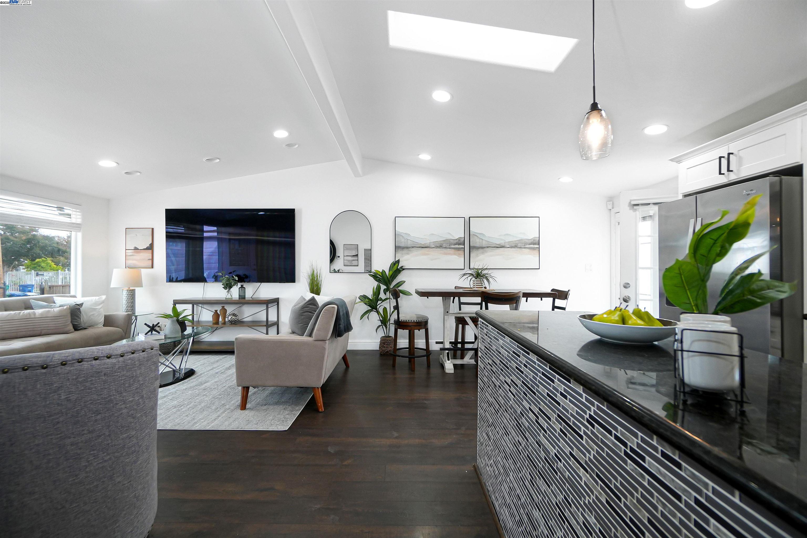 Detail Gallery Image 26 of 43 For 27923 Havana Ave, Hayward,  CA 94544 - 3 Beds | 2 Baths