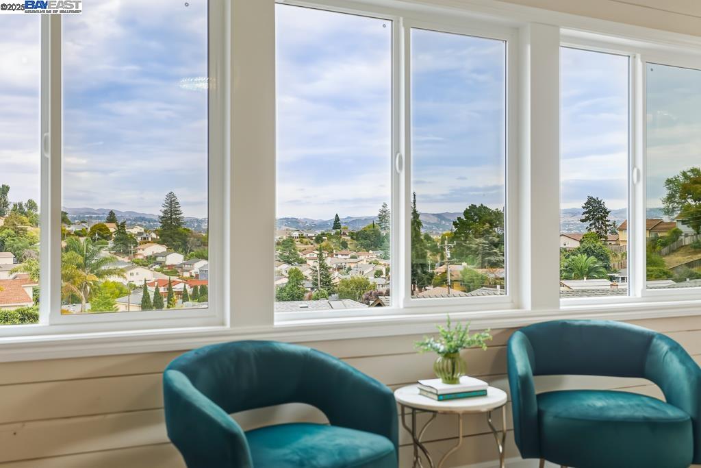 Detail Gallery Image 36 of 52 For 2592 Miramar Ave, Castro Valley,  CA 94546 - 3 Beds | 1 Baths