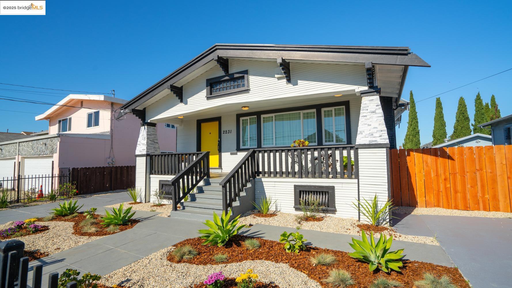 Detail Gallery Image 29 of 53 For 2231 38th Ave, Oakland,  CA 94601 - 4 Beds | 2/1 Baths