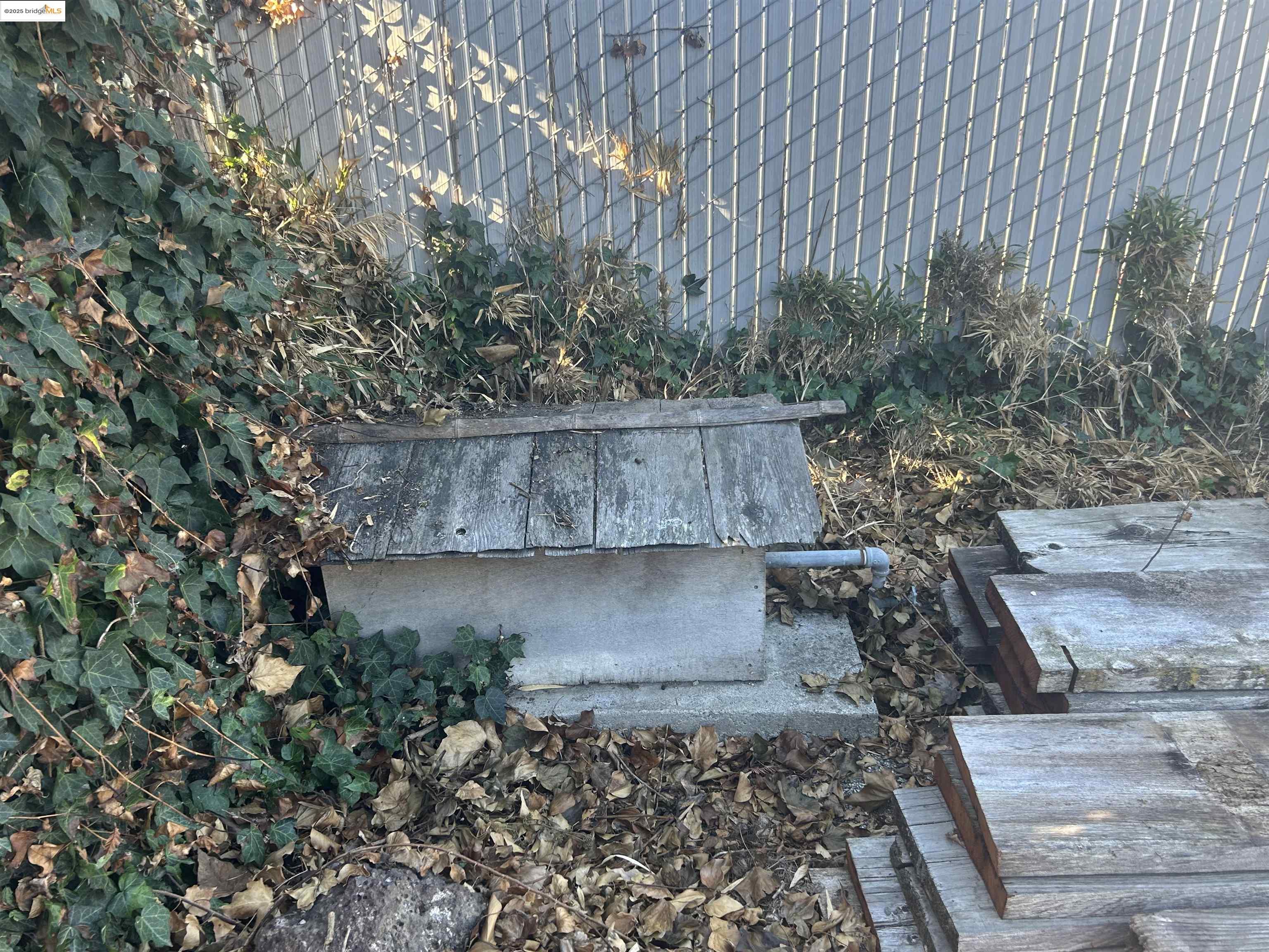 Detail Gallery Image 11 of 12 For 1239 Grove Way, Hayward,  CA 94541 - – Beds | – Baths