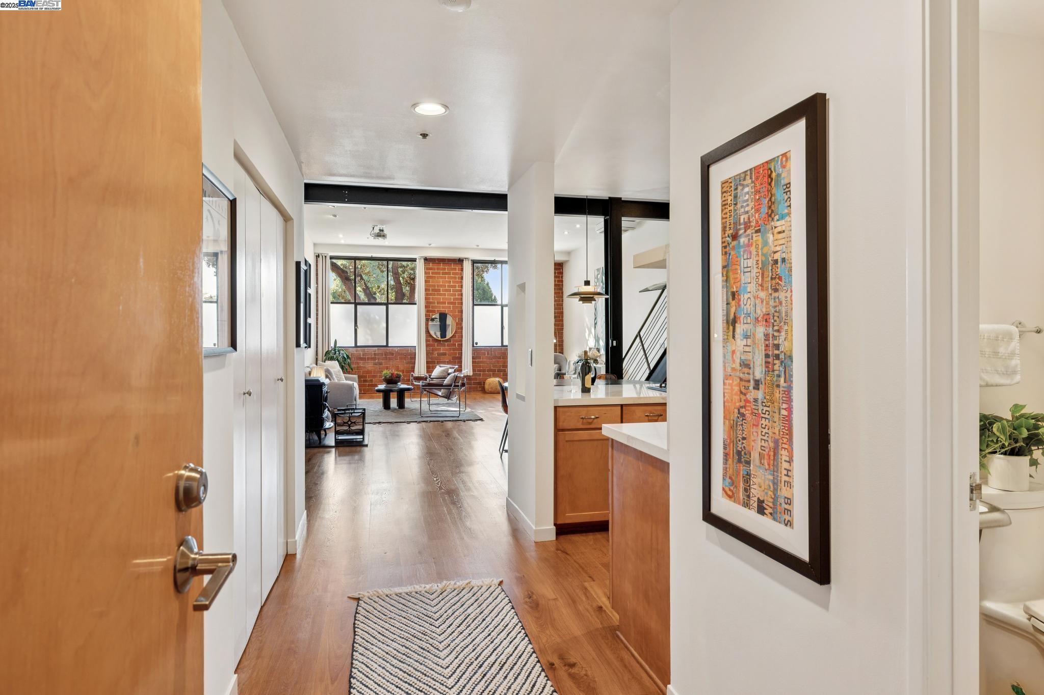 Photo #14: 41115629 Listing: Photo #14