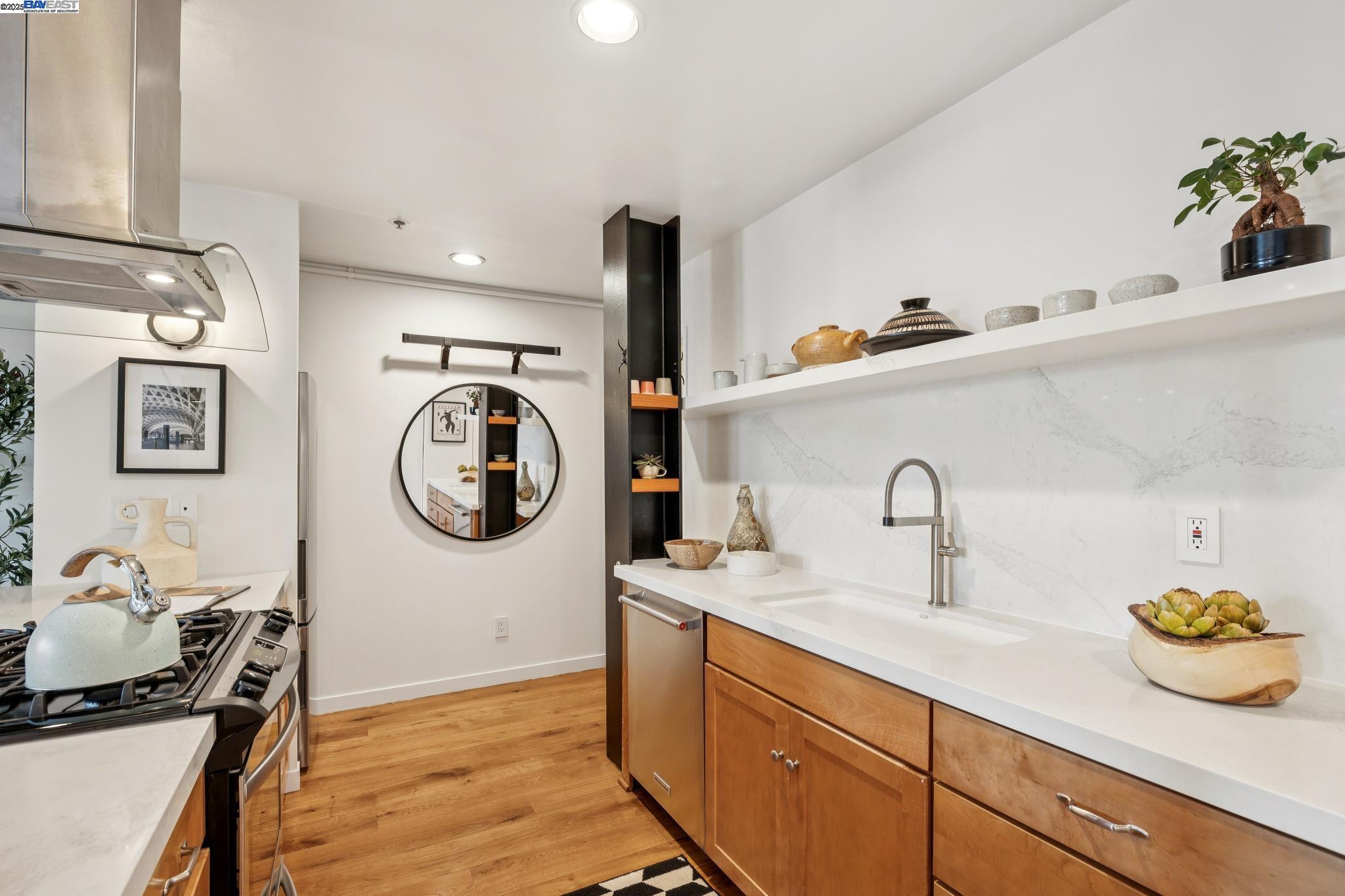 Photo #17: 41115629 Listing: Photo #17