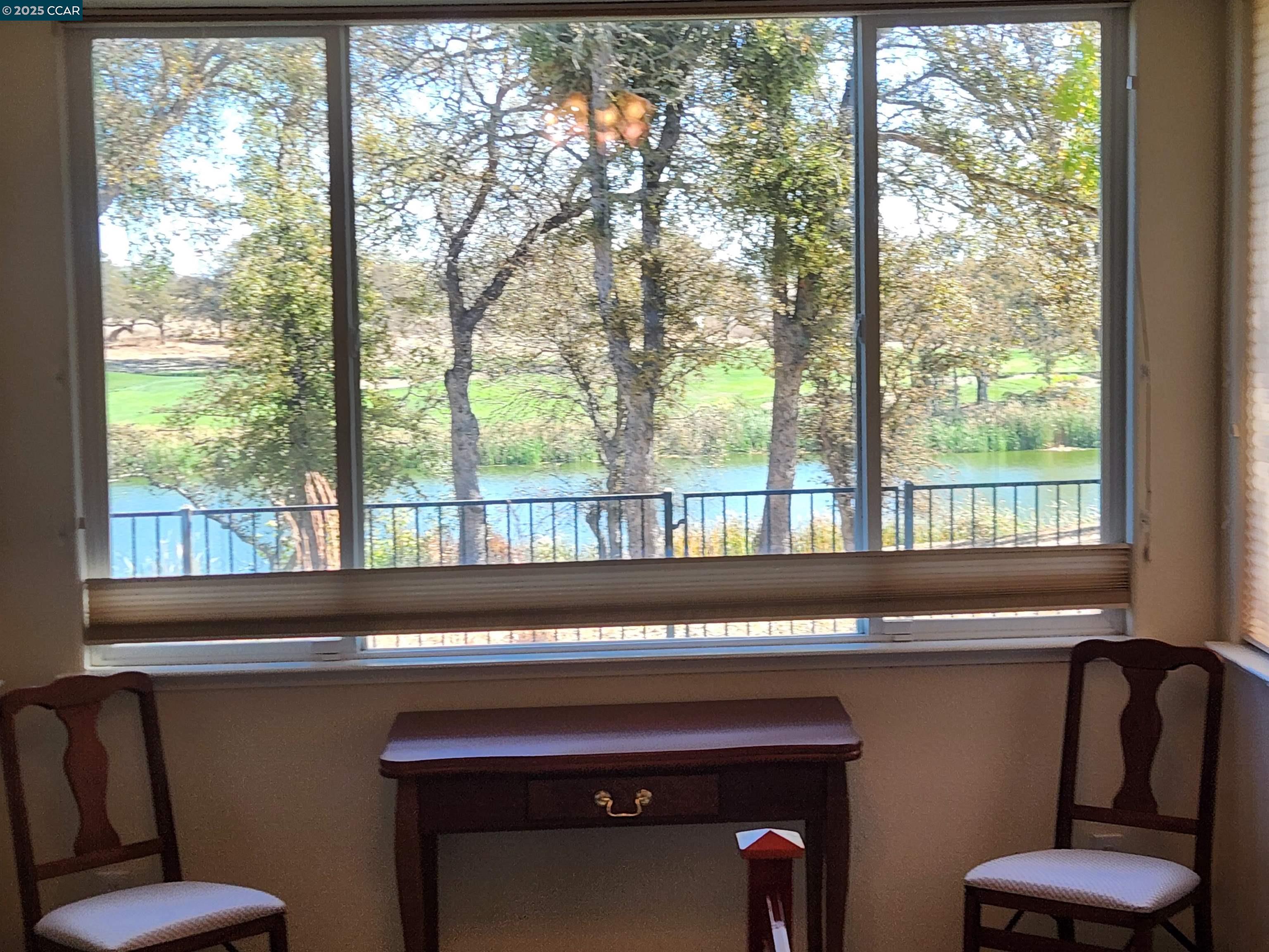 Detail Gallery Image 8 of 33 For 288 Mitchell Lake Ln, Copperopolis,  CA 95228 - 3 Beds | 2 Baths