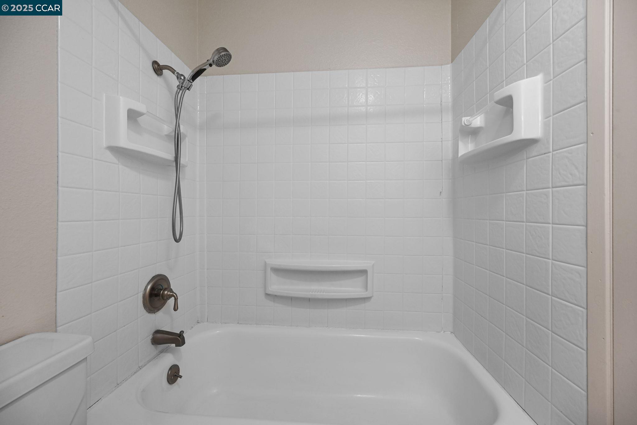 Detail Gallery Image 20 of 28 For 3268 Marlene Drive, Lafayette,  CA 94549-4724 - 3 Beds | 1/1 Baths