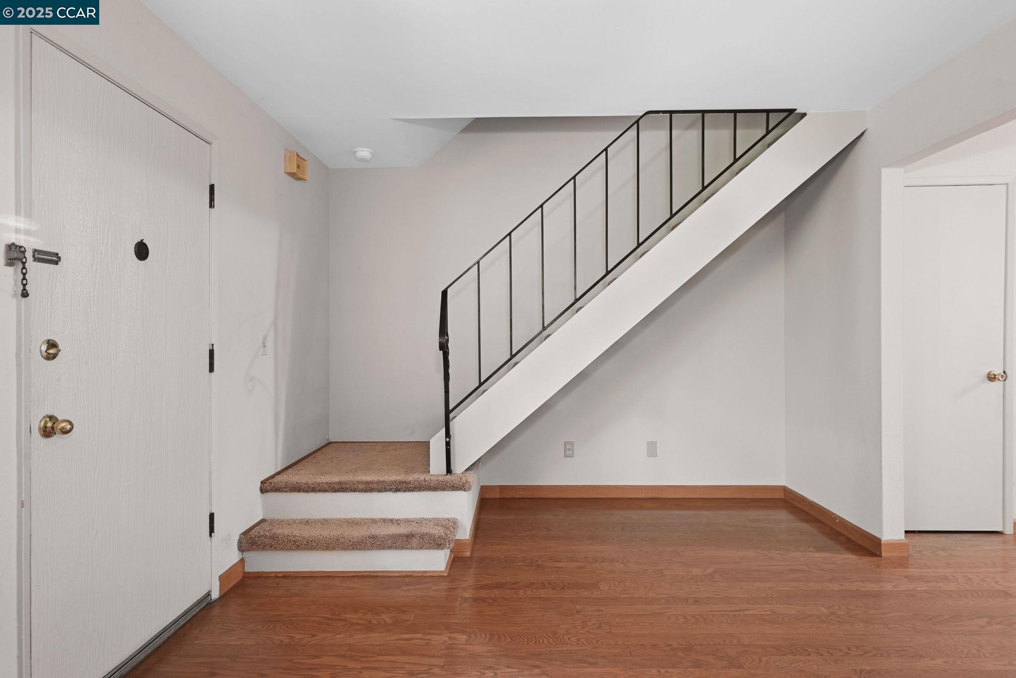 Detail Gallery Image 4 of 28 For 3268 Marlene Drive, Lafayette,  CA 94549-4724 - 3 Beds | 1/1 Baths