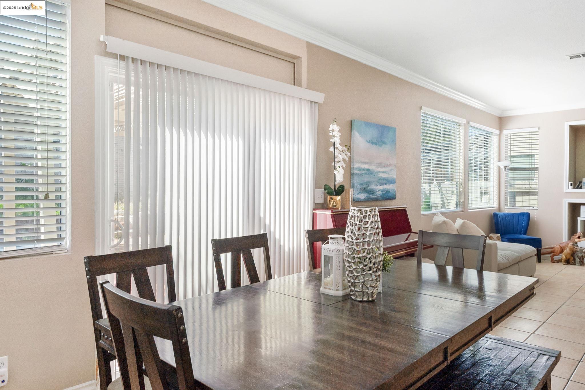 Detail Gallery Image 15 of 40 For 4453 Fall Ln, Oakley,  CA 94561 - 4 Beds | 2/1 Baths