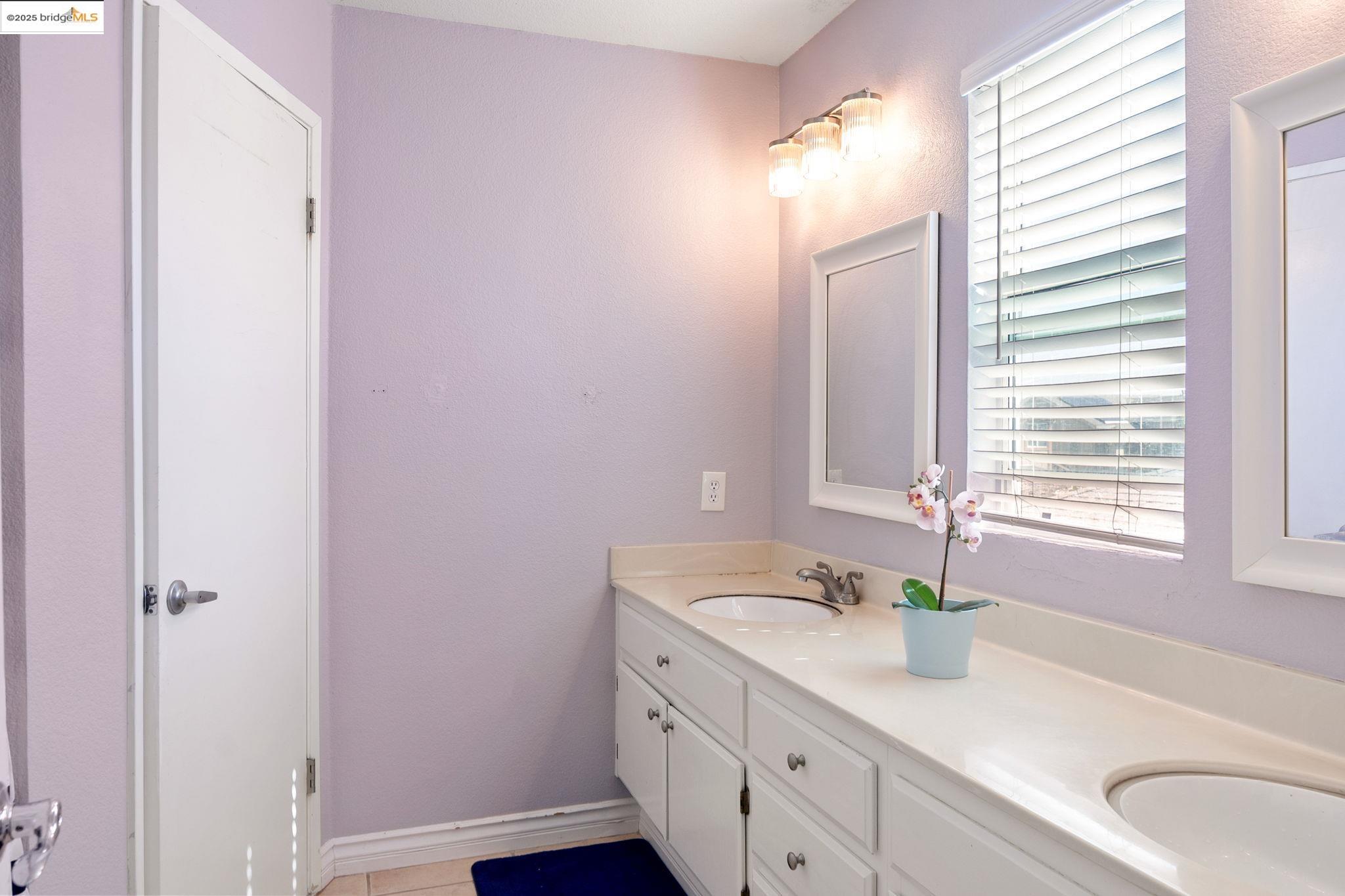 Detail Gallery Image 28 of 40 For 4453 Fall Ln, Oakley,  CA 94561 - 4 Beds | 2/1 Baths