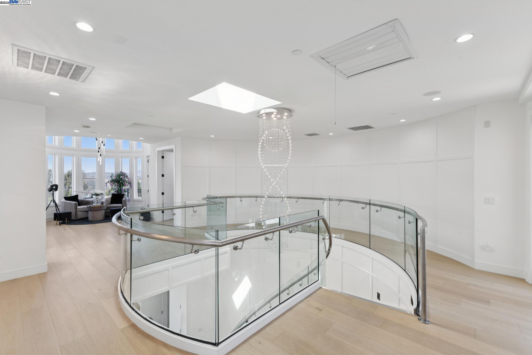 Detail Gallery Image 35 of 60 For 3606 Sarita St, Hayward,  CA 94542 - 4 Beds | 4/1 Baths