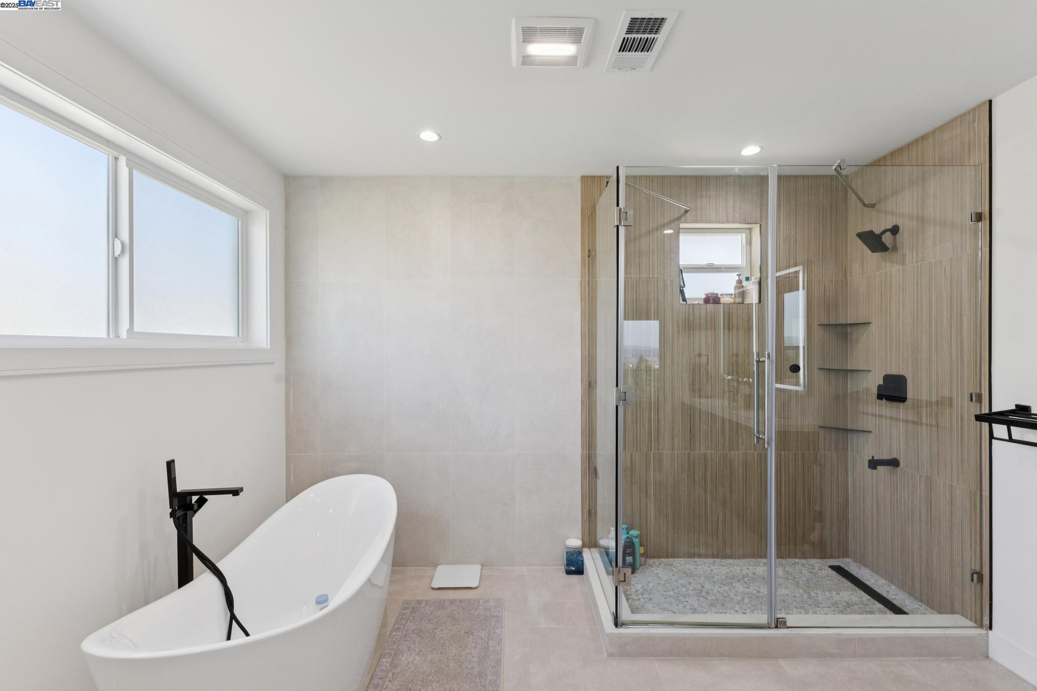 Detail Gallery Image 41 of 60 For 3606 Sarita St, Hayward,  CA 94542 - 4 Beds | 4/1 Baths