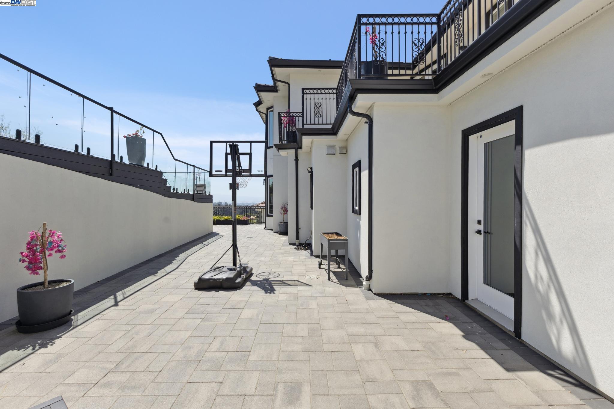 Detail Gallery Image 58 of 60 For 3606 Sarita St, Hayward,  CA 94542 - 4 Beds | 4/1 Baths