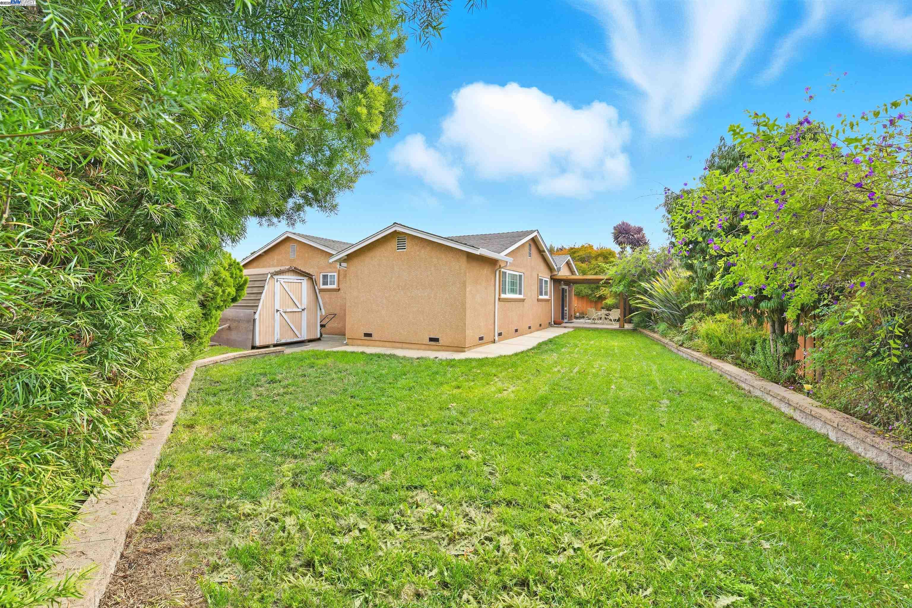 Detail Gallery Image 32 of 36 For 34233 Atteridge Pl, Fremont,  CA 94555 - 3 Beds | 2 Baths