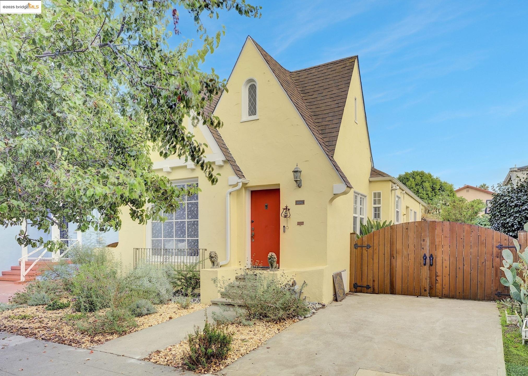 Front Image Thumbnail for EB41115655