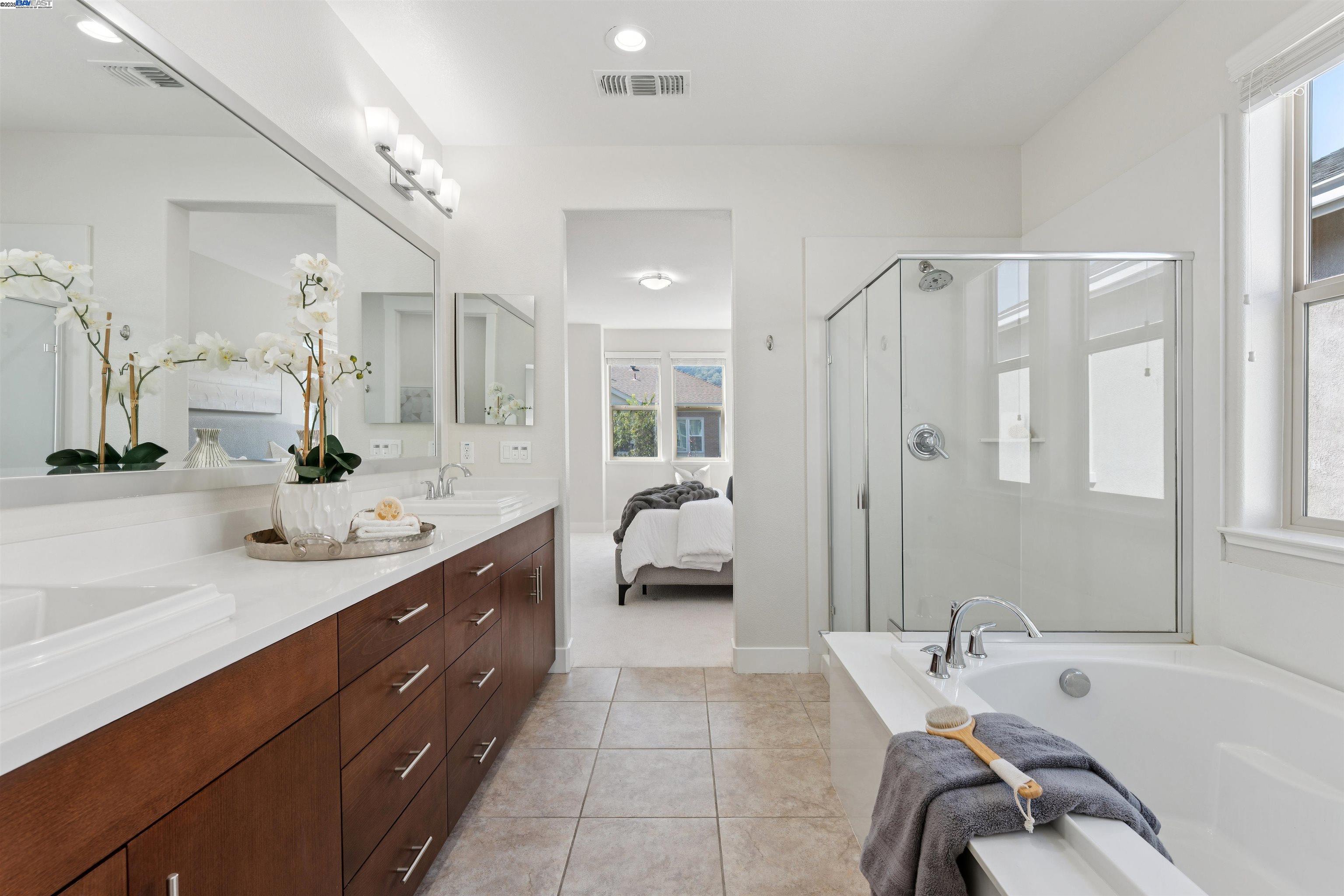 Detail Gallery Image 18 of 29 For 1360 Brookline Loop, Pleasanton,  CA 94566 - 4 Beds | 3/1 Baths
