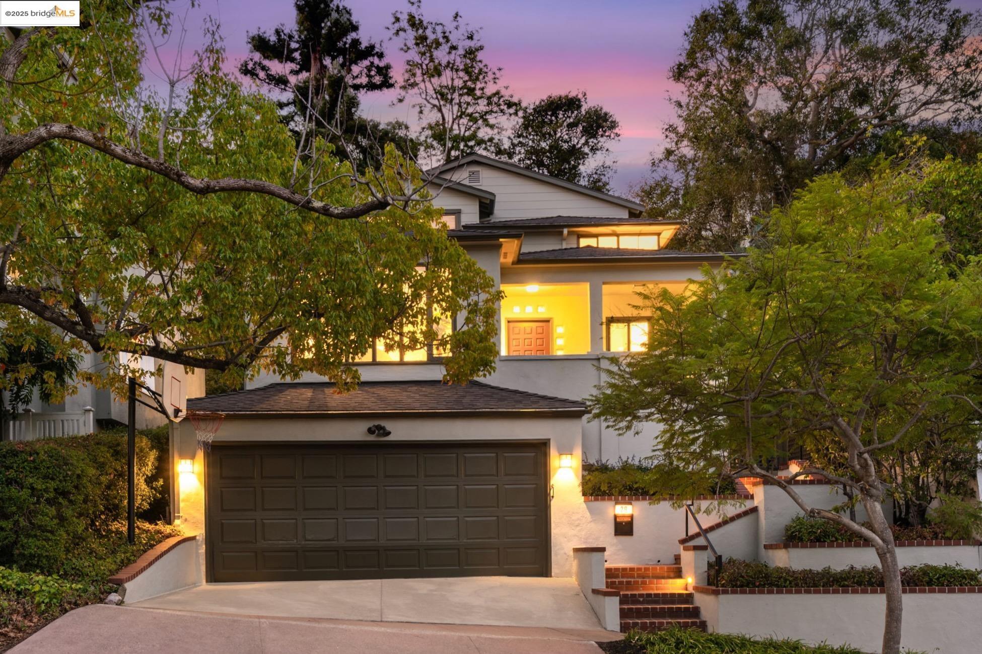 Homes For Sale in Piedmont, CA