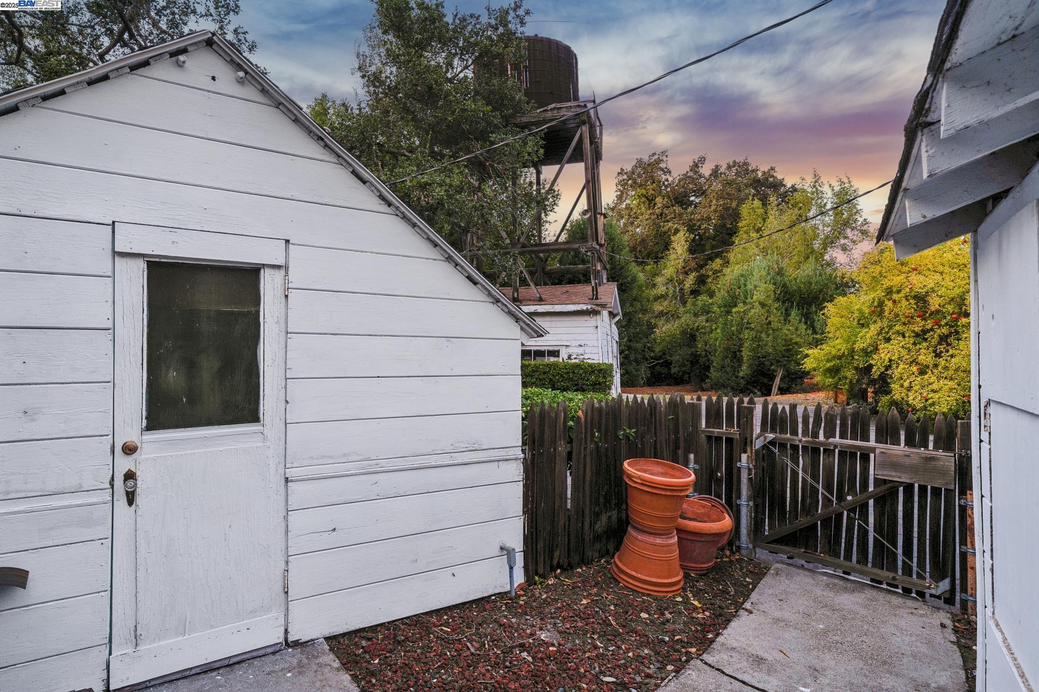 Detail Gallery Image 22 of 60 For 175 Richard Ln, Walnut Creek,  CA 94595 - 4 Beds | 3 Baths