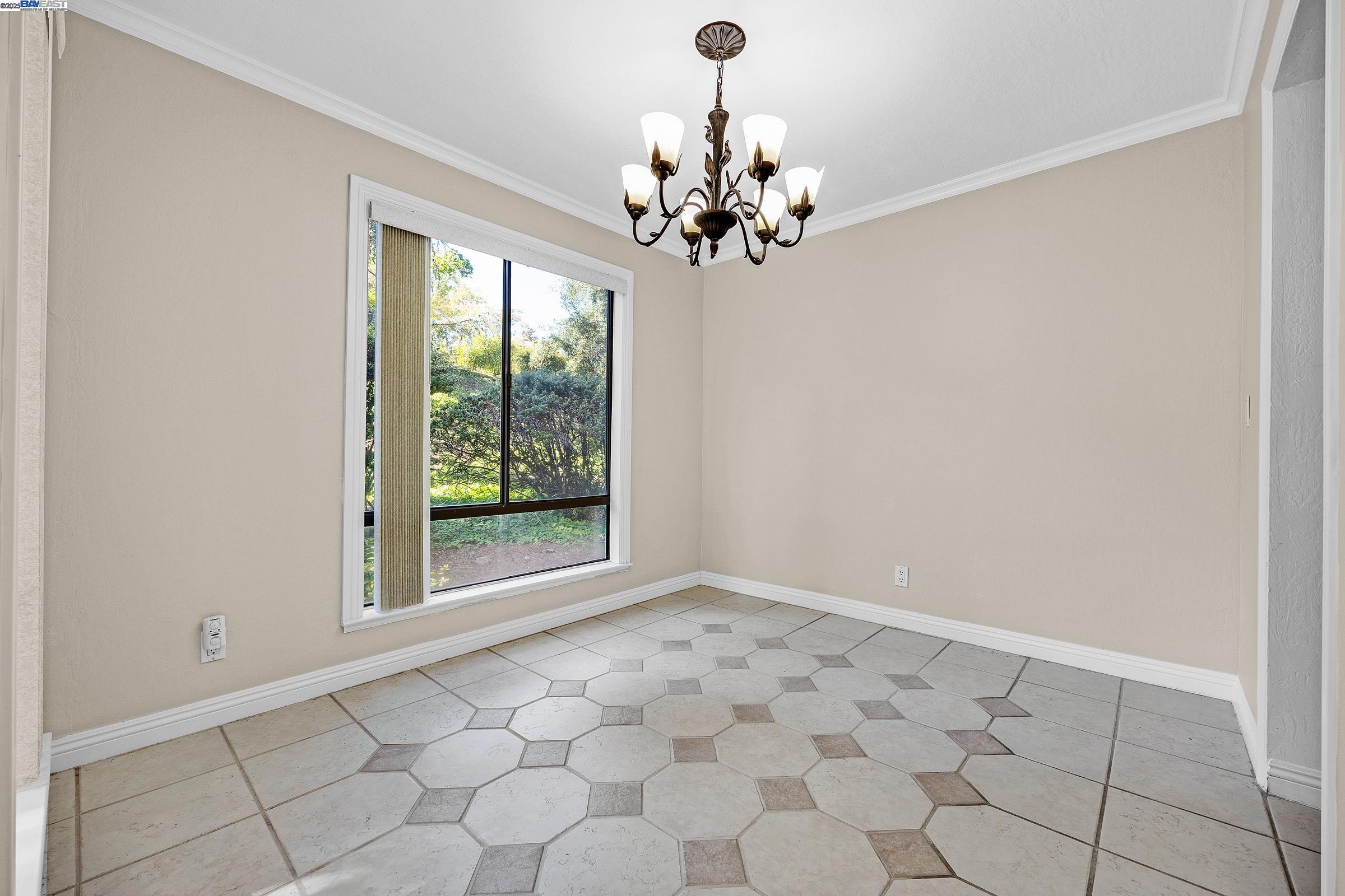 Photo #8: 41115676 Listing: Photo #8