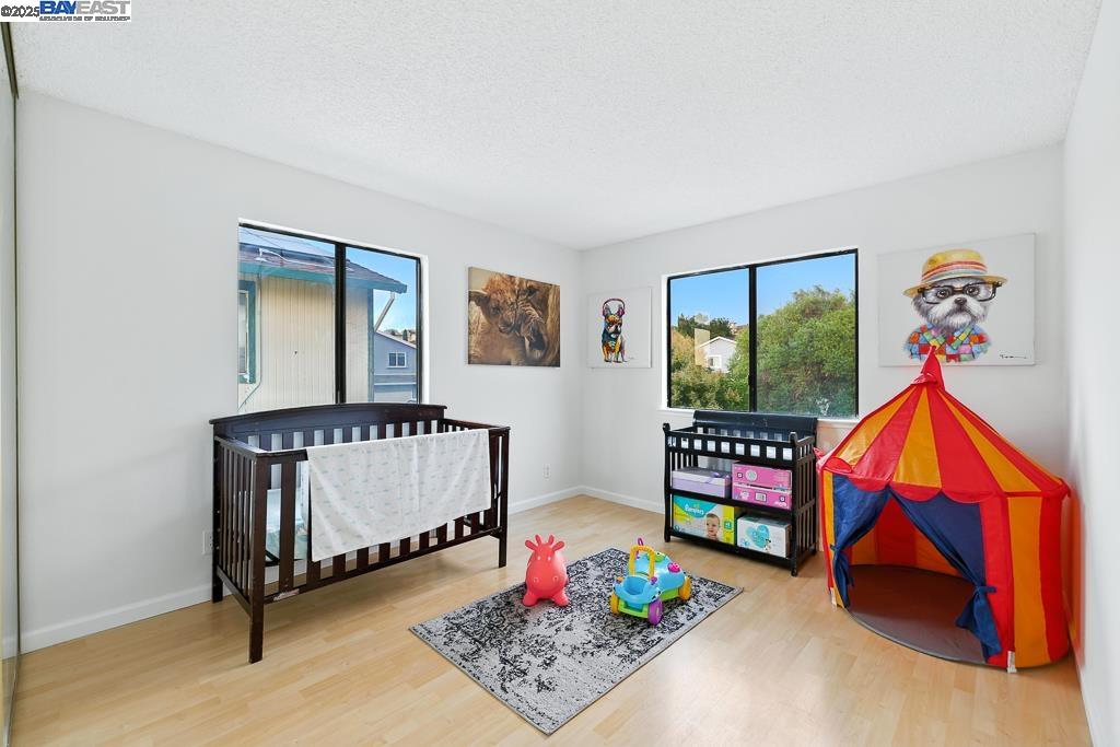 Detail Gallery Image 37 of 52 For 109 Oak Ct, Hercules,  CA 94547 - 4 Beds | 3 Baths