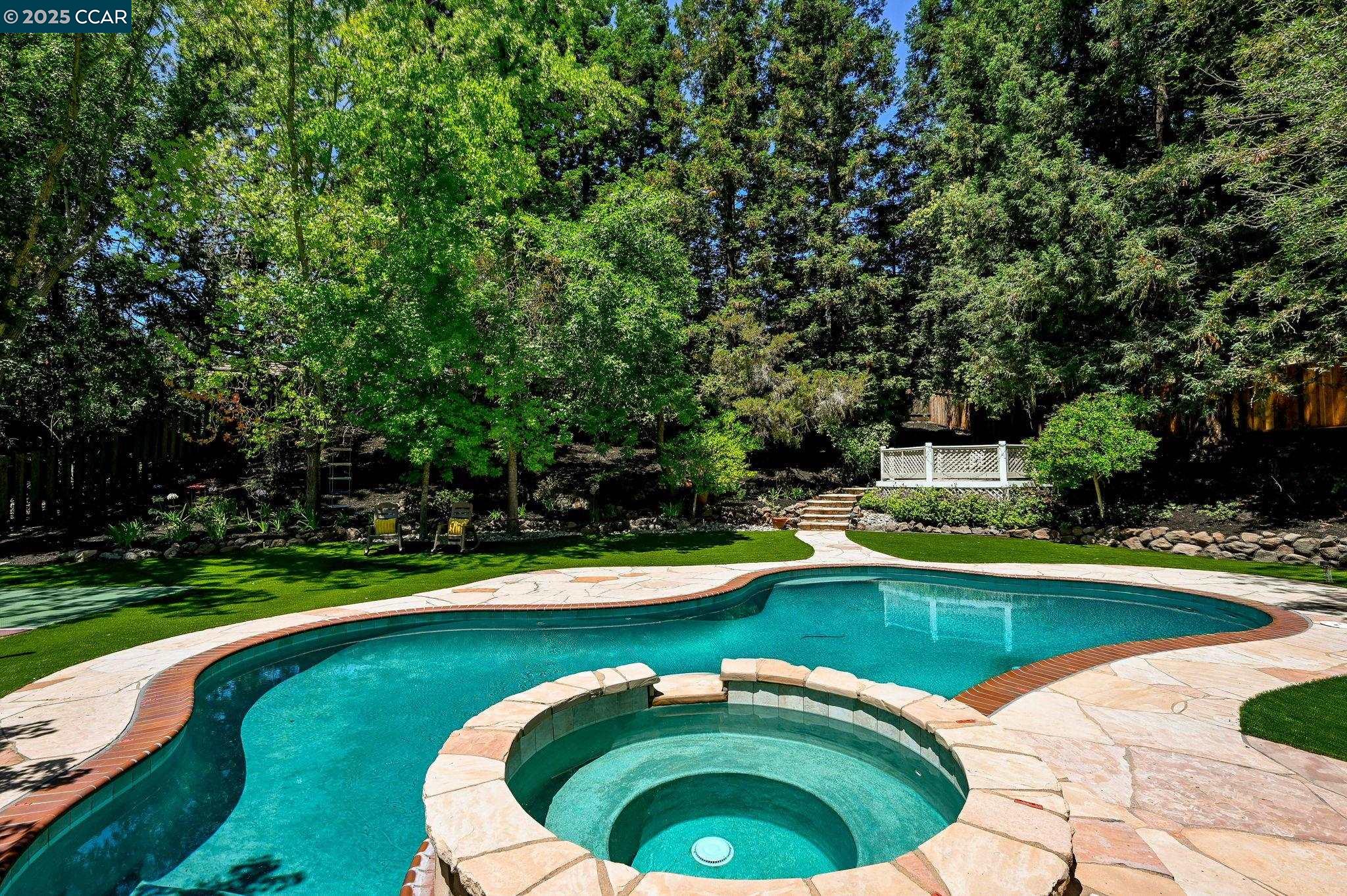 Detail Gallery Image 31 of 43 For 2145 Deer Oak Way, Danville,  CA 94506 - 5 Beds | 4 Baths