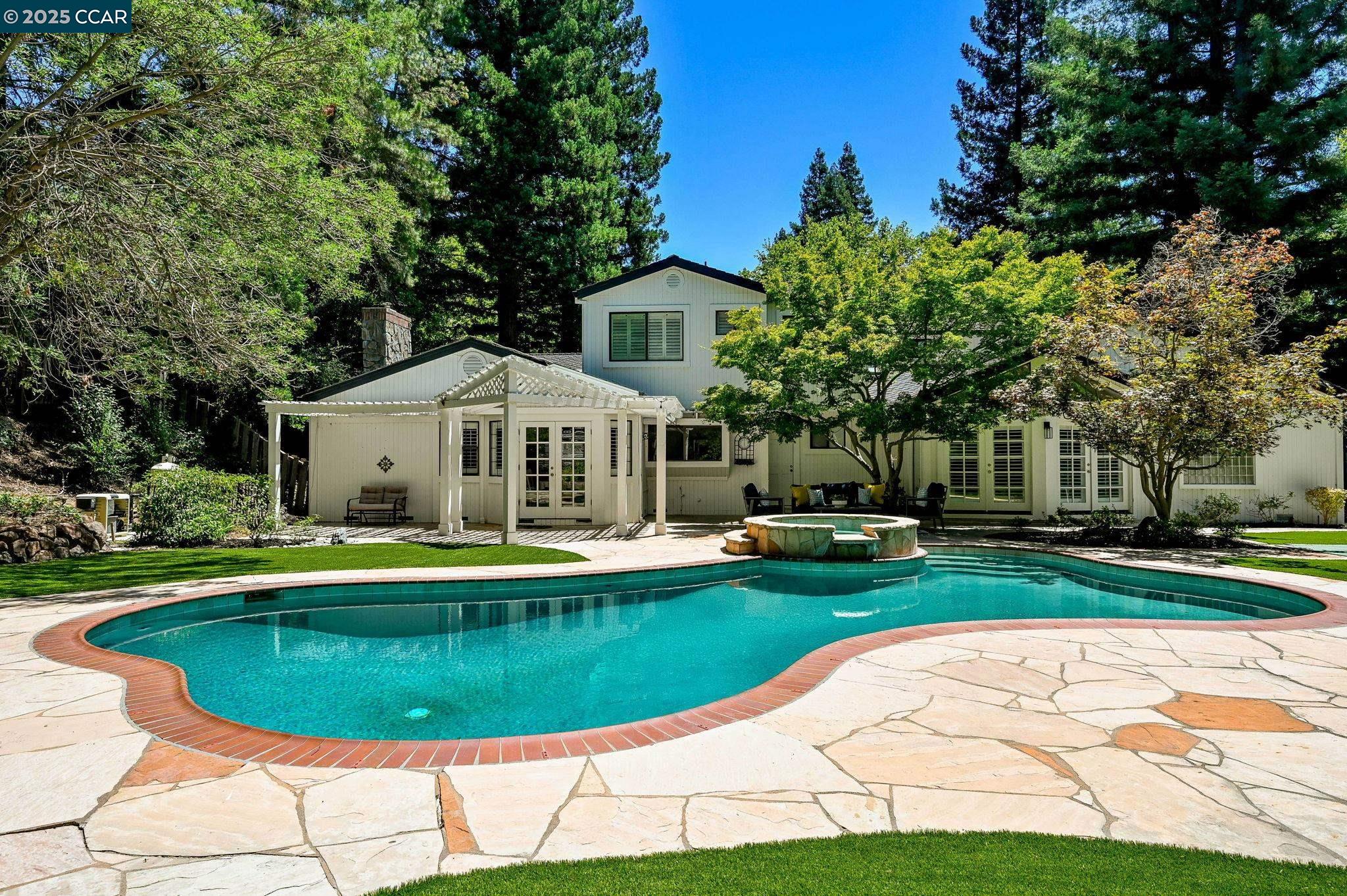 Detail Gallery Image 39 of 43 For 2145 Deer Oak Way, Danville,  CA 94506 - 5 Beds | 4 Baths