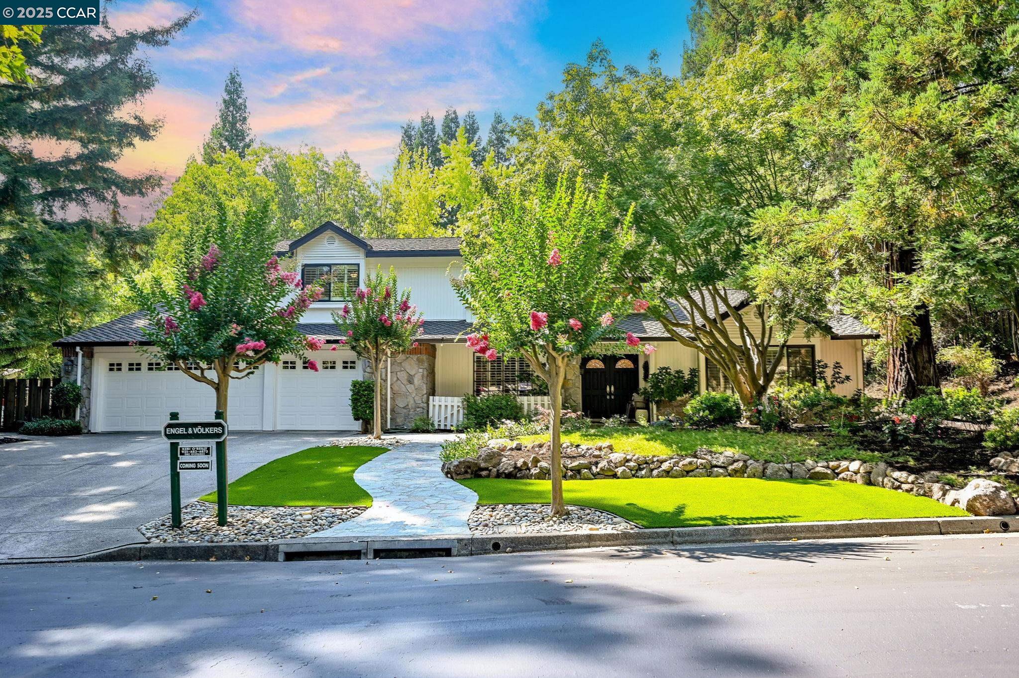 Detail Gallery Image 40 of 43 For 2145 Deer Oak Way, Danville,  CA 94506 - 5 Beds | 4 Baths