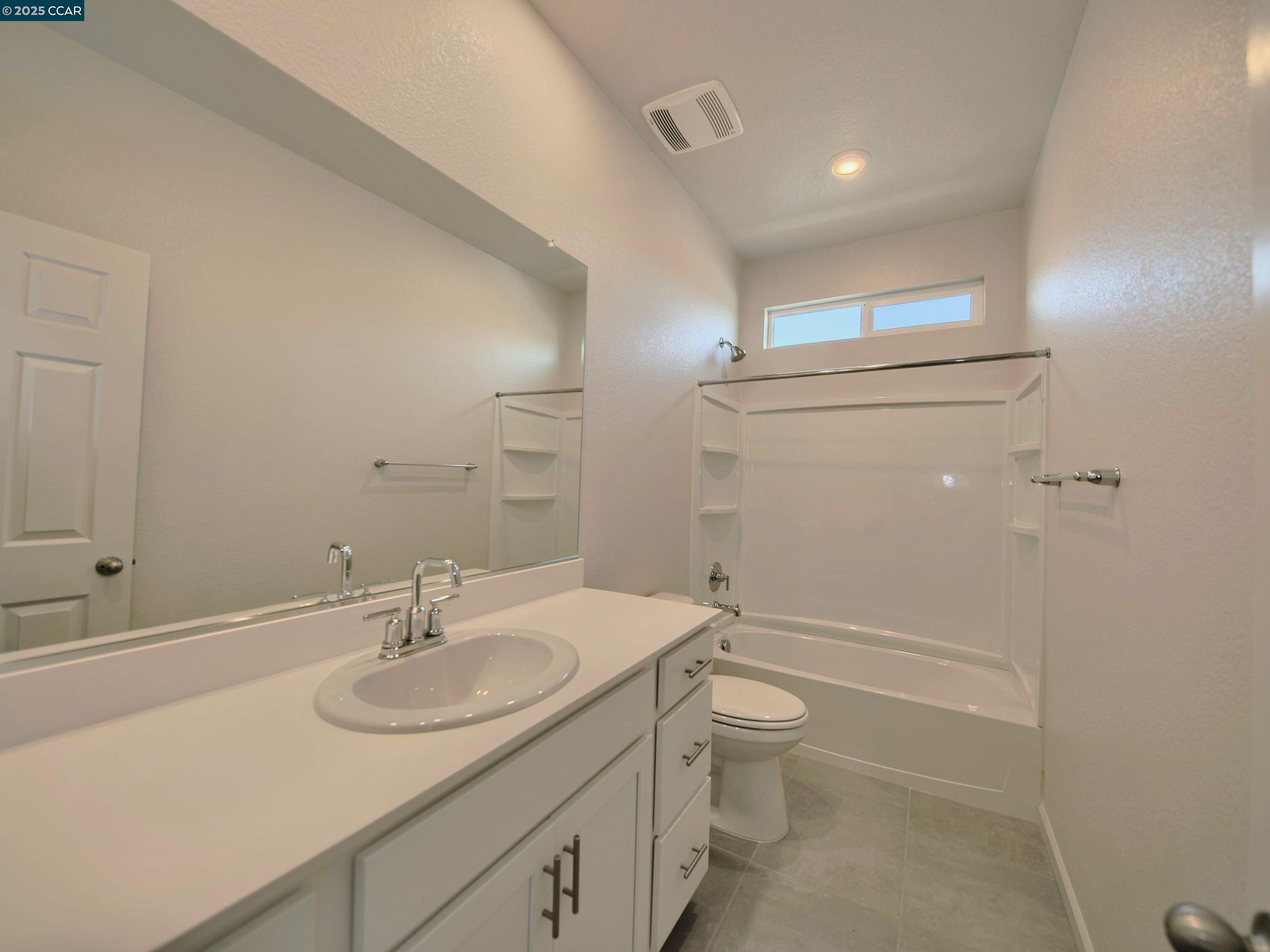 Detail Gallery Image 21 of 59 For 5445 Oneida Way, Antioch,  CA 94509 - 4 Beds | 3 Baths