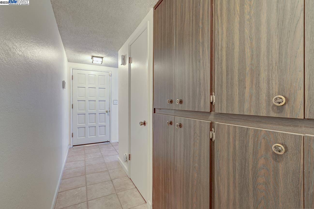 Detail Gallery Image 5 of 59 For 41082 Joyce Ave, Fremont,  CA 94539 - 4 Beds | 2 Baths