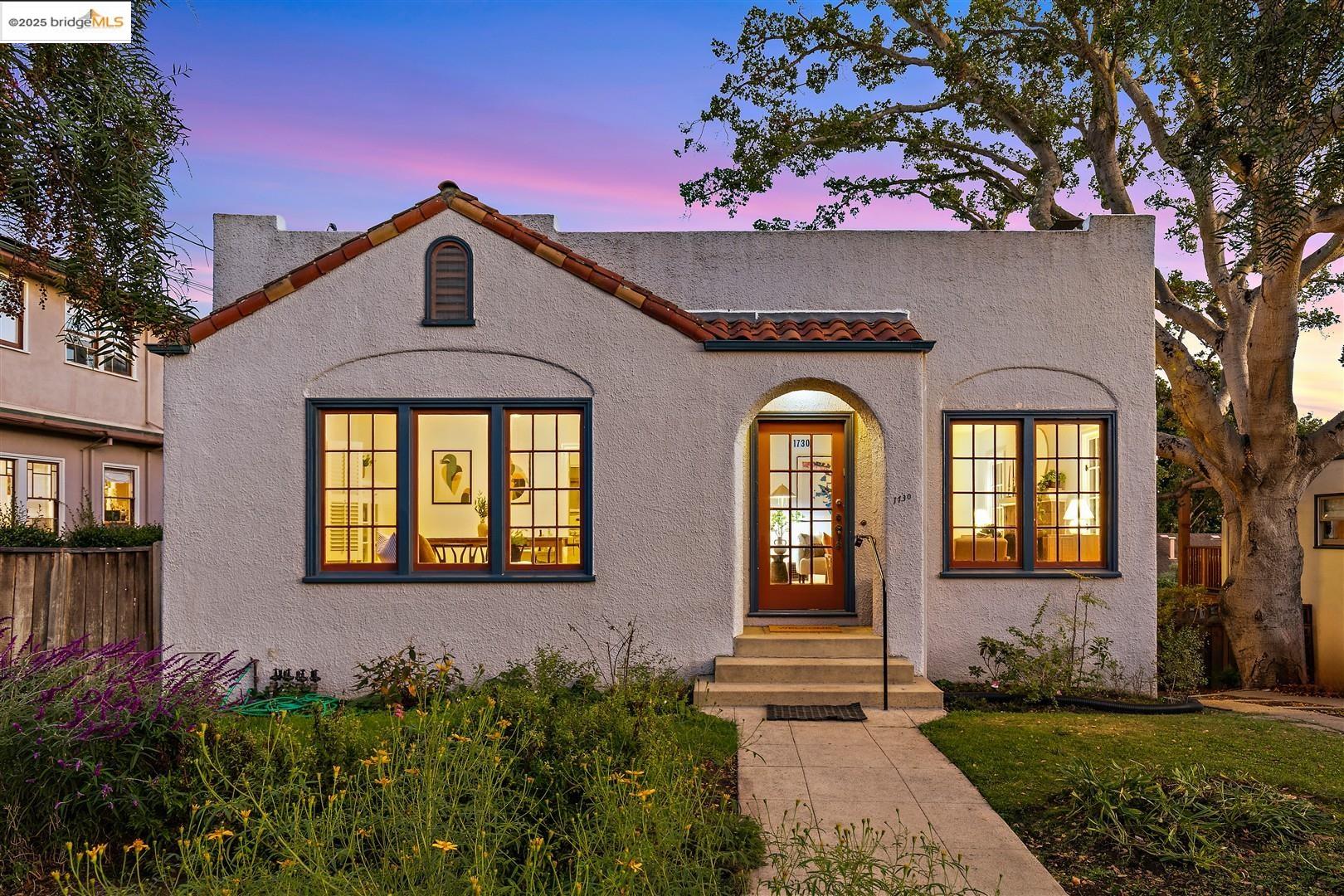 Front Image Thumbnail for EB41115704