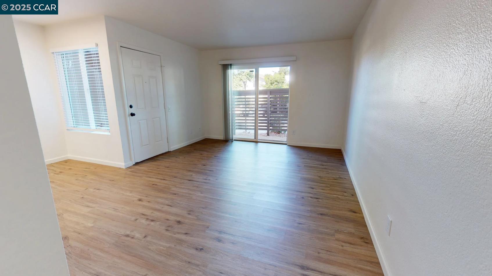 Photo #6: 41115708 Listing: Photo #6
