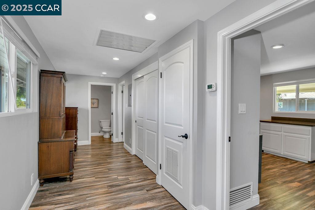 Detail Gallery Image 22 of 57 For 2280 Concord Ave, Brentwood,  CA 94513 - 5 Beds | 3/1 Baths