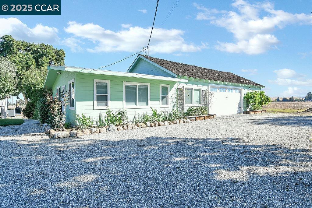 Detail Gallery Image 37 of 57 For 2280 Concord Ave, Brentwood,  CA 94513 - 5 Beds | 3/1 Baths