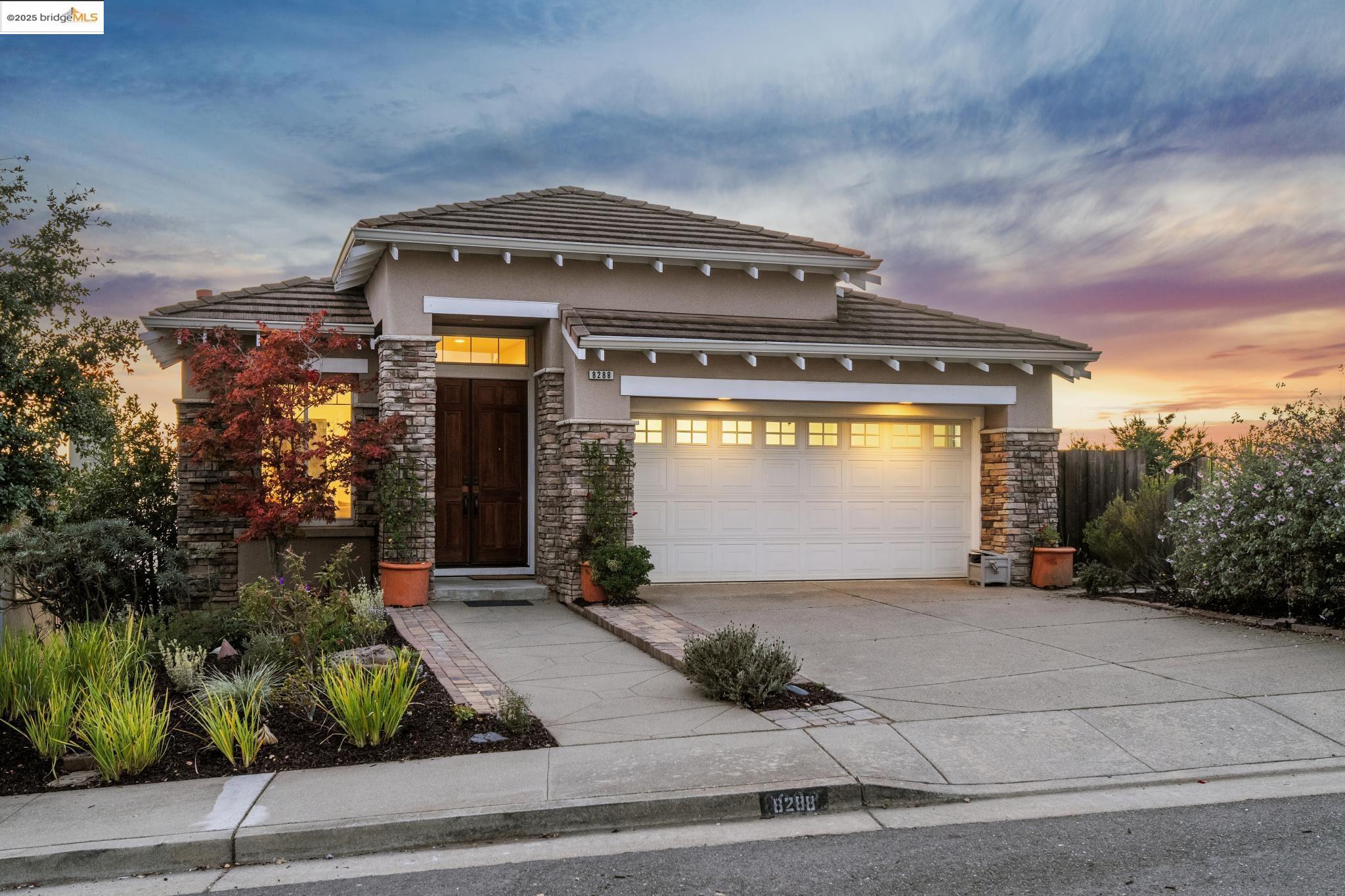 Detail Gallery Image 40 of 44 For 8288 Skyline Cir, Oakland,  CA 94605 - 3 Beds | 2/1 Baths