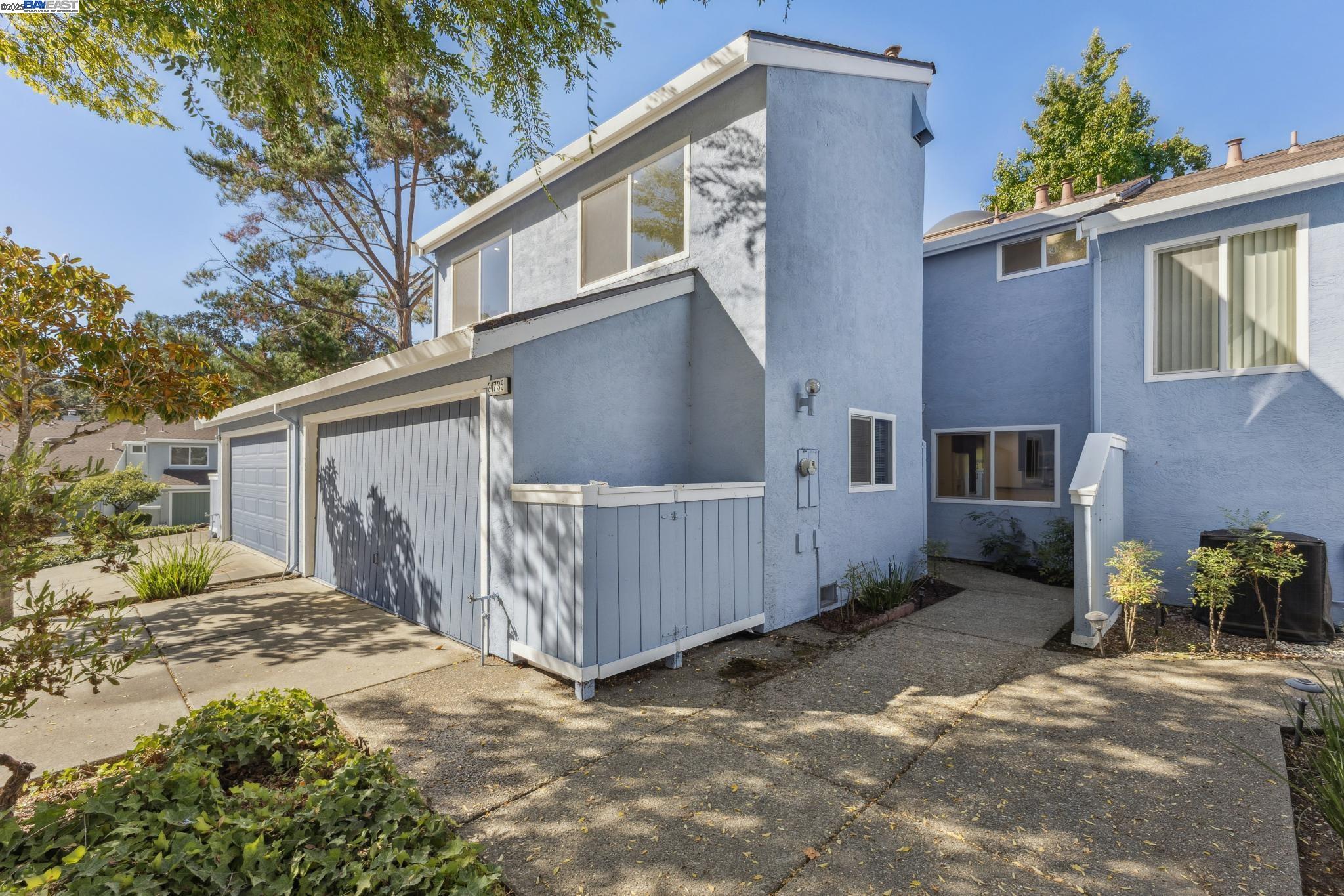 Detail Gallery Image 23 of 60 For 24735 Garwood Glen Dr, Hayward,  CA 94541 - 3 Beds | 2/1 Baths