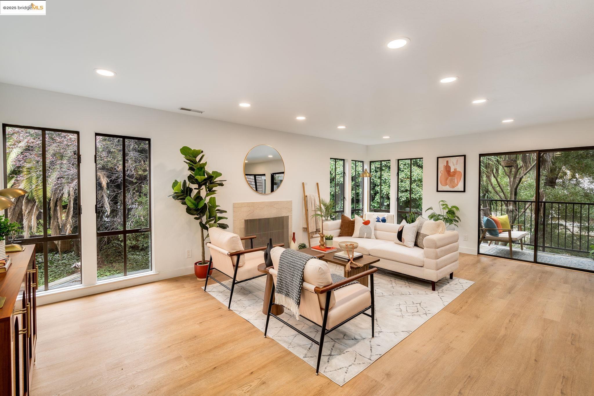 Photo #5: 41115728 Listing: Photo #5