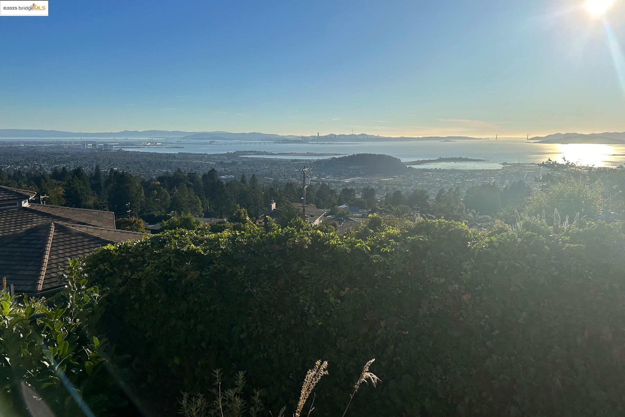 Detail Gallery Image 56 of 60 For 28 Kensington Ct, Kensington,  CA 94707 - 4 Beds | 3 Baths