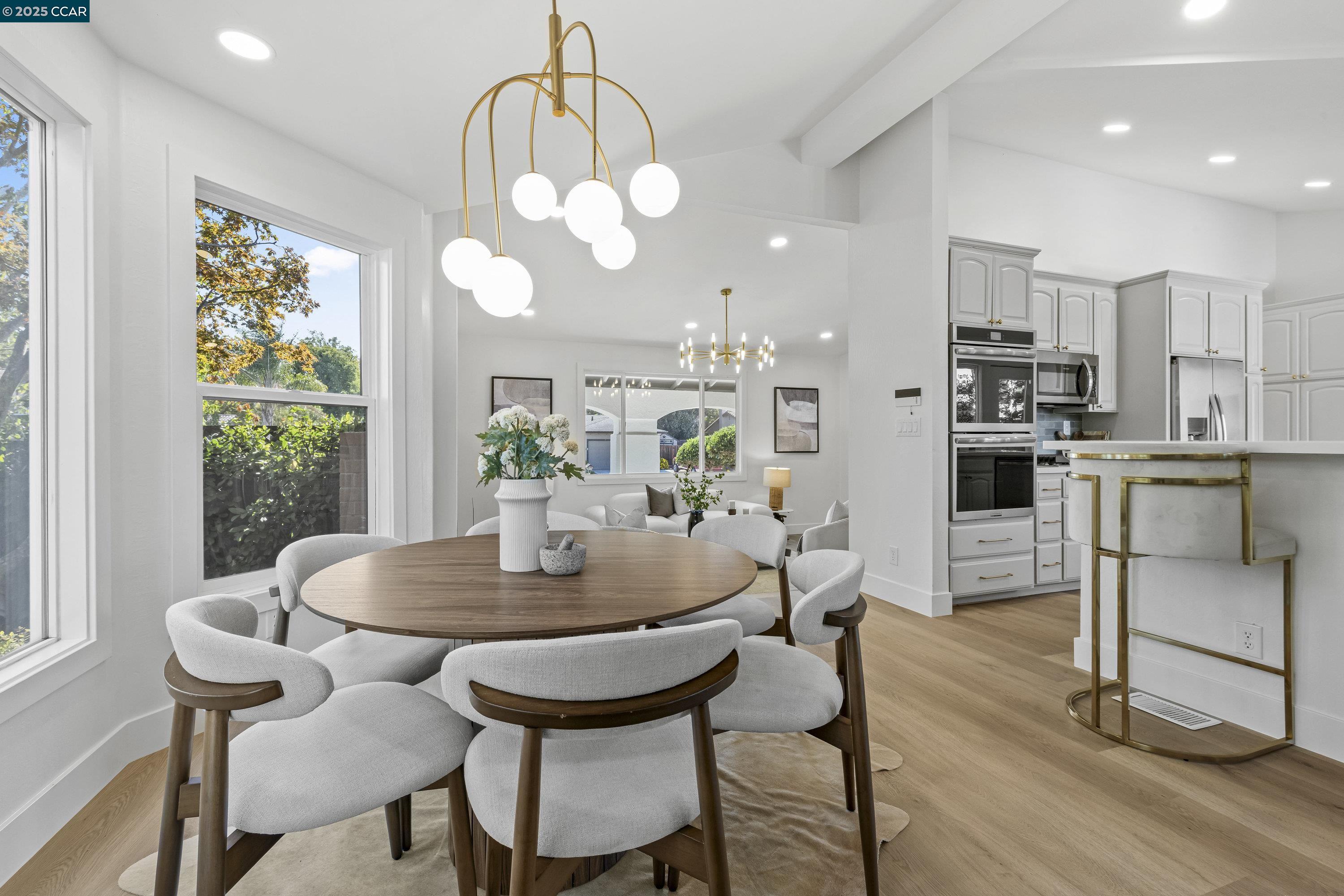 Detail Gallery Image 11 of 34 For 44 Dos Rios Ct, San Ramon,  CA 94583 - 4 Beds | 3 Baths