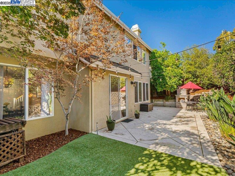 Detail Gallery Image 49 of 49 For 116 St Malo Ct, Martinez,  CA 94553 - 4 Beds | 3 Baths