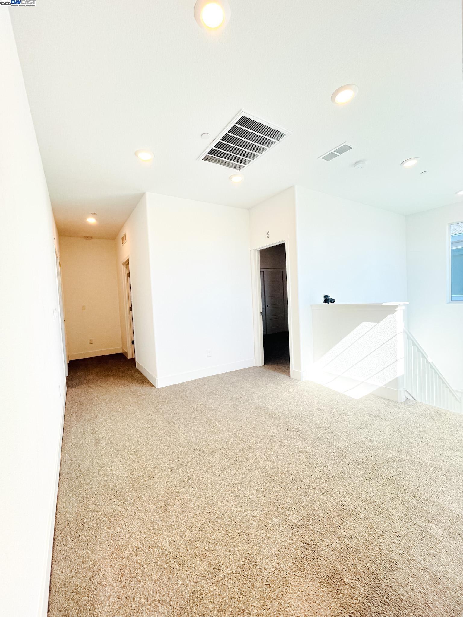 Detail Gallery Image 17 of 31 For 2409 Explorador Dr, Merced,  CA 95340 - 6 Beds | 3 Baths